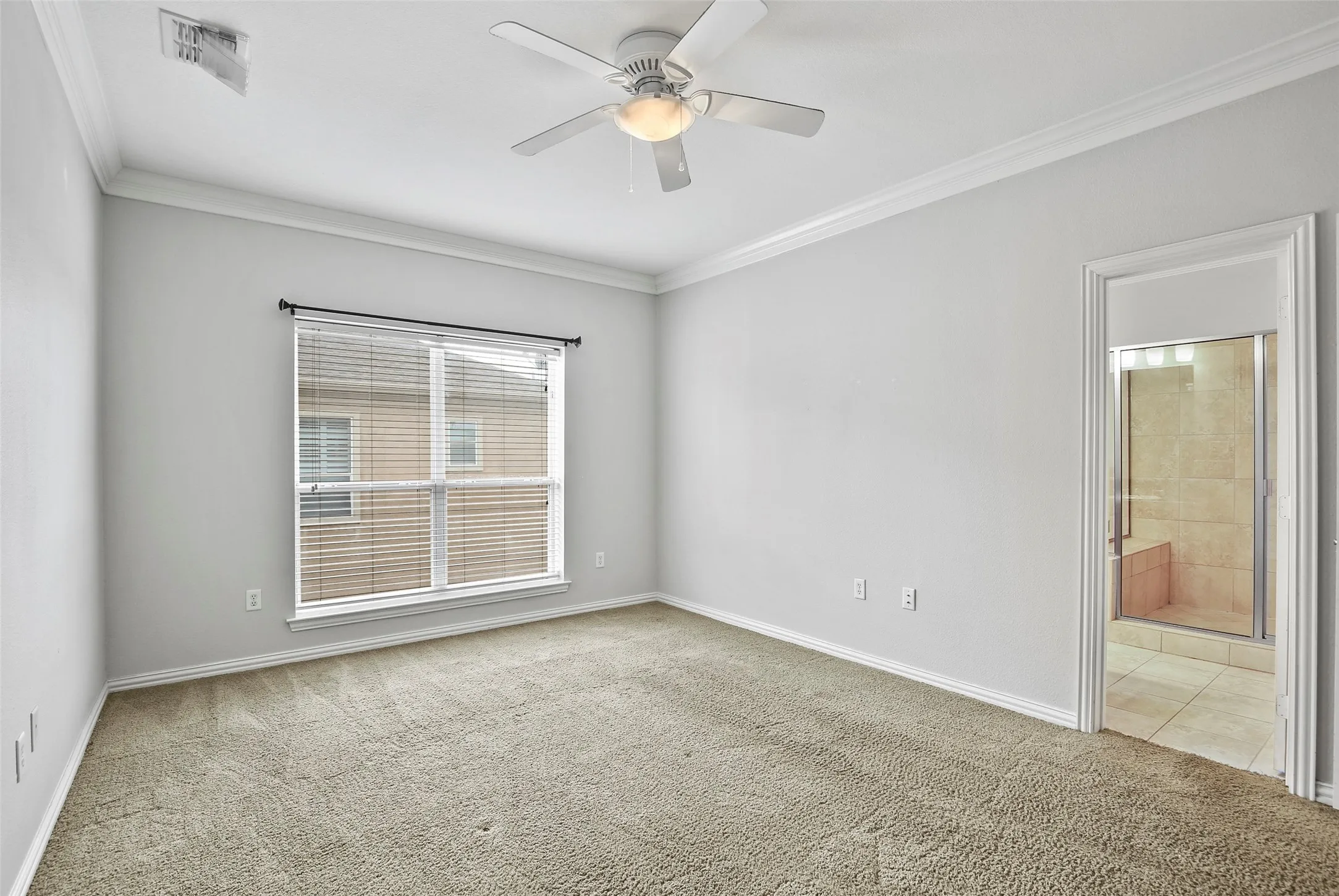 Condominium For Rent in Dallas County , 3119 Cedarplaza Lane 303, Dallas, Texas 75235, 3 Bedroom, 4 Bathroom, 2 Garage spaces, 1,771 Sqft, built in 2006, mls#21389772, Real Estate Agent in Dallas, Homes For Rent in Dallas county, Homes For Rent in Dallas, Realtor in Dallas Texas, Real Estate Brokerage Independent Realty Texas, Luminita Cordes Realtor