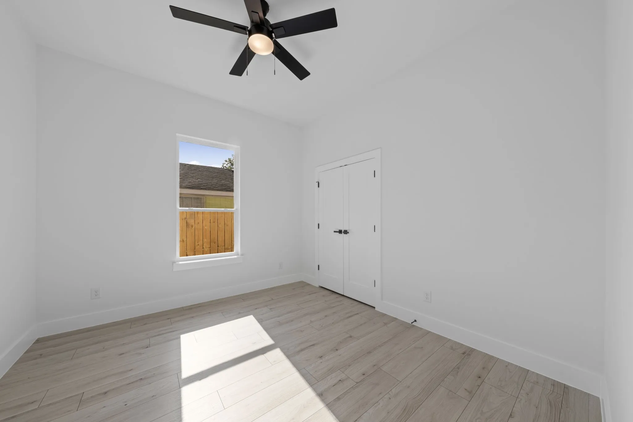 Single Family Residence For Sale in Dallas County , 1429 E Ann Arbor Avenue, Dallas, Texas 75216, 4 Bedroom, 2 Bathroom, 2 Garage spaces, 1,957 Sqft, built in 2026, mls#21389664, Real Estate Agent in Dallas, Homes For Sale in Dallas county, Homes For Sale in Dallas, Realtor in Dallas Texas, Real Estate Brokerage Independent Realty Texas, Luminita Cordes Realtor