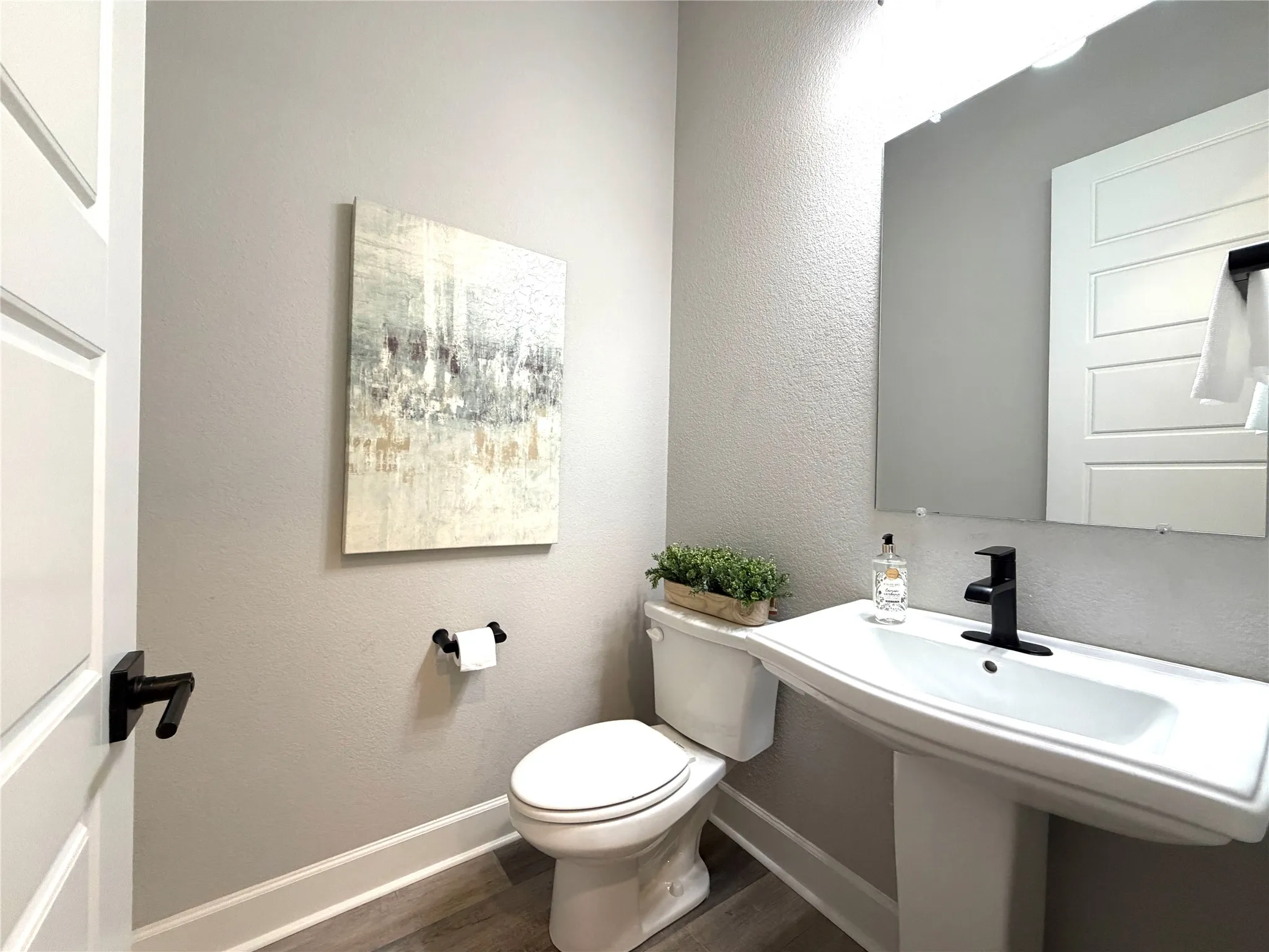 Single Family Residence For Rent in Dallas County , 3417 Rosebud Park Lane, Dallas, Texas 75229, 3 Bedroom, 3 Bathroom, 2 Garage spaces, 2,871 Sqft, built in 2021, mls#21389781, Real Estate Agent in Dallas, Homes For Rent in Dallas county, Homes For Rent in Dallas, Realtor in Dallas Texas, Real Estate Brokerage Independent Realty Texas, Luminita Cordes Realtor