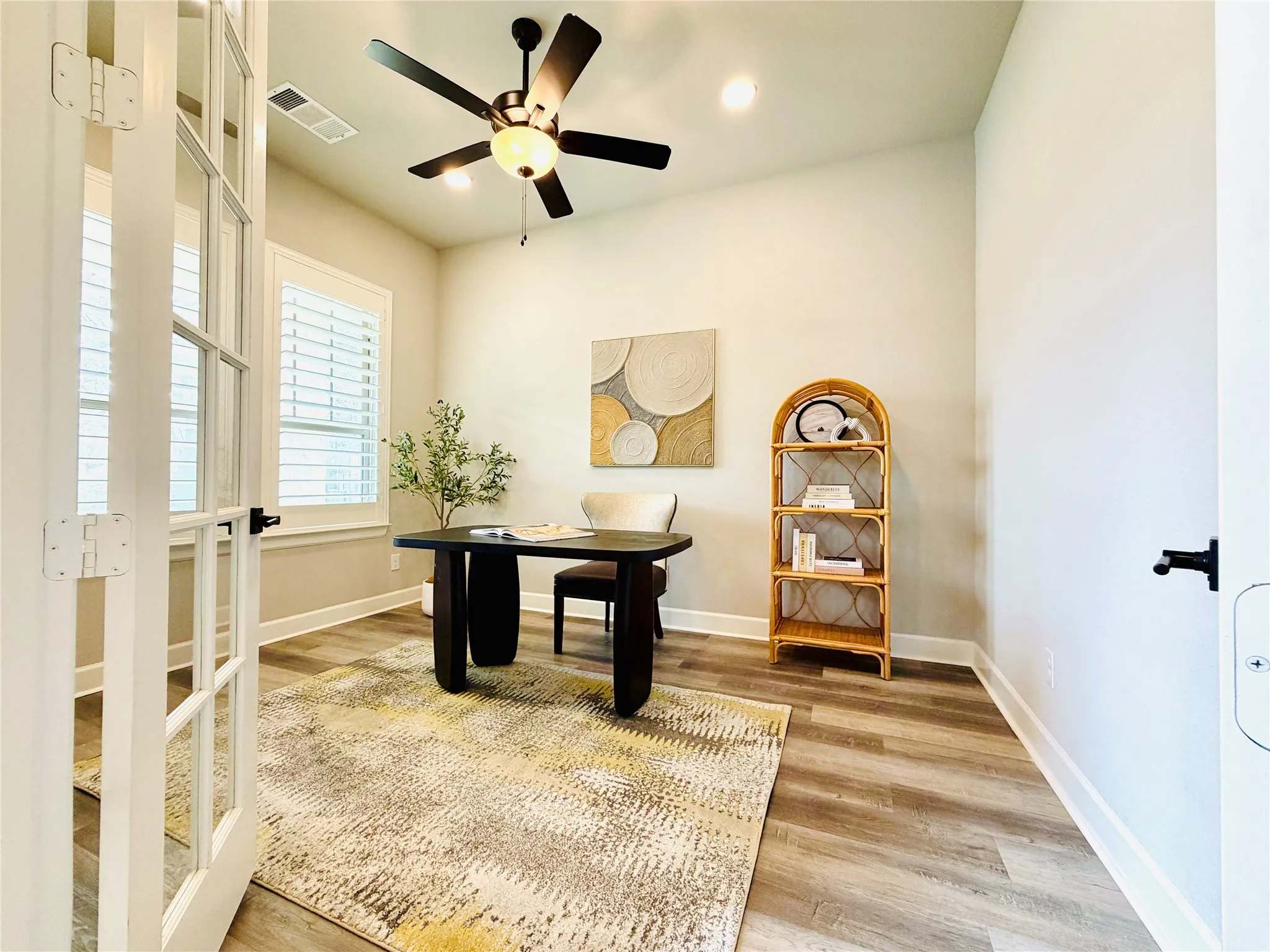 Single Family Residence For Rent in Dallas County , 3417 Rosebud Park Lane, Dallas, Texas 75229, 3 Bedroom, 3 Bathroom, 2 Garage spaces, 2,871 Sqft, built in 2021, mls#21389781, Real Estate Agent in Dallas, Homes For Rent in Dallas county, Homes For Rent in Dallas, Realtor in Dallas Texas, Real Estate Brokerage Independent Realty Texas, Luminita Cordes Realtor