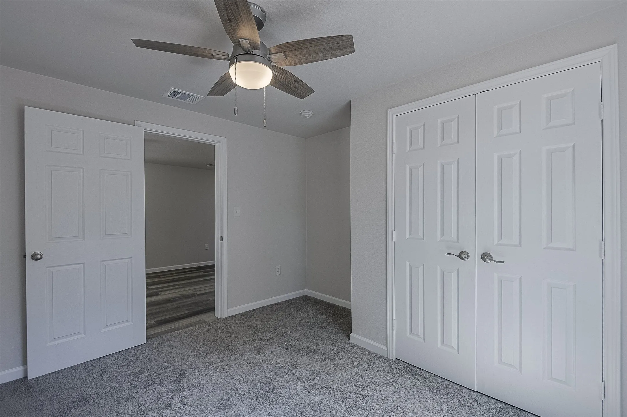 Single Family Residence For Sale in Kaufman County , 1108 N Catherine Street, Terrell, Texas 75160, 2 Bedroom, 1 Bathroom, 1 Garage spaces, 740 Sqft, built in 1970, mls#21389617, Real Estate Agent in Terrell, Homes For Sale in Kaufman county, Homes For Sale in Terrell, Realtor in Terrell Texas, Real Estate Brokerage Independent Realty Texas, Luminita Cordes Realtor