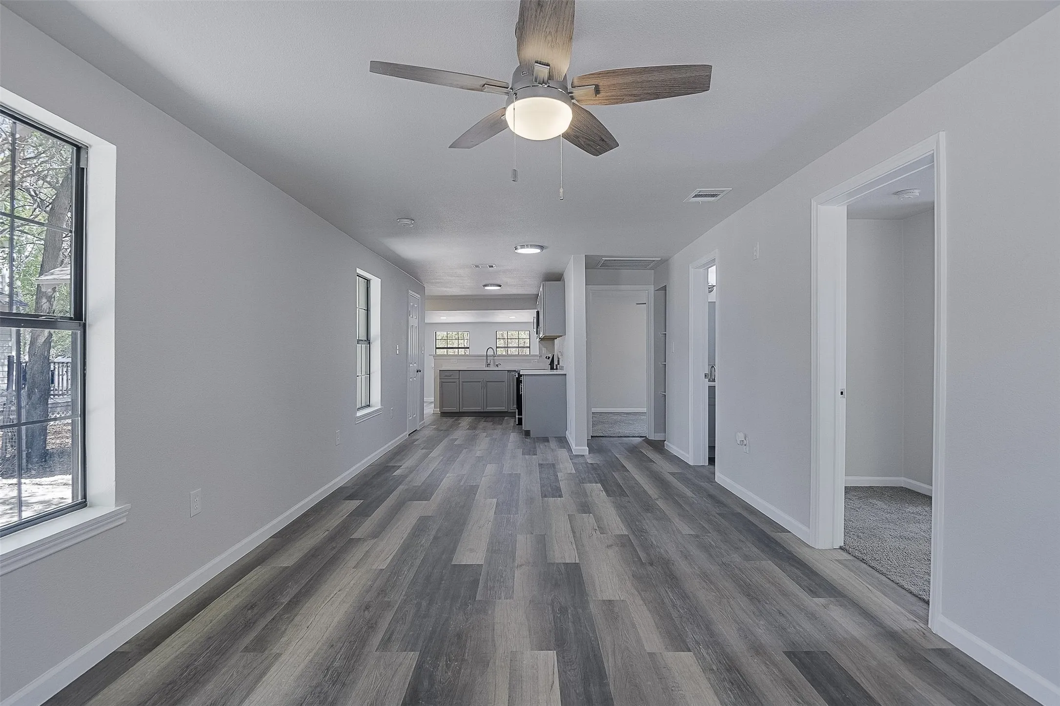 Single Family Residence For Sale in Kaufman County , 1108 N Catherine Street, Terrell, Texas 75160, 2 Bedroom, 1 Bathroom, 1 Garage spaces, 740 Sqft, built in 1970, mls#21389617, Real Estate Agent in Terrell, Homes For Sale in Kaufman county, Homes For Sale in Terrell, Realtor in Terrell Texas, Real Estate Brokerage Independent Realty Texas, Luminita Cordes Realtor
