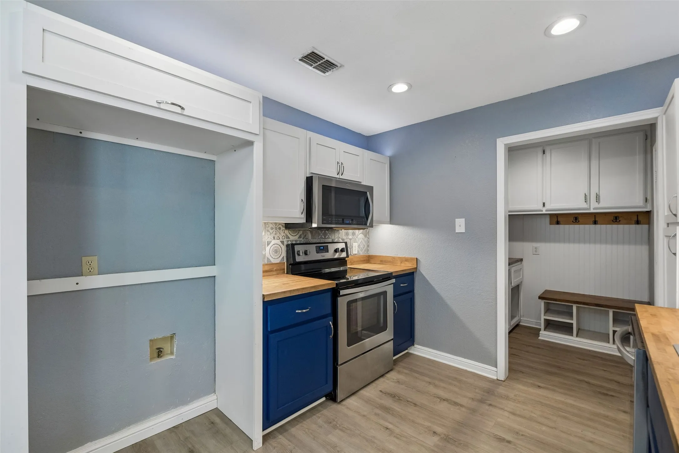 Stainless appliances