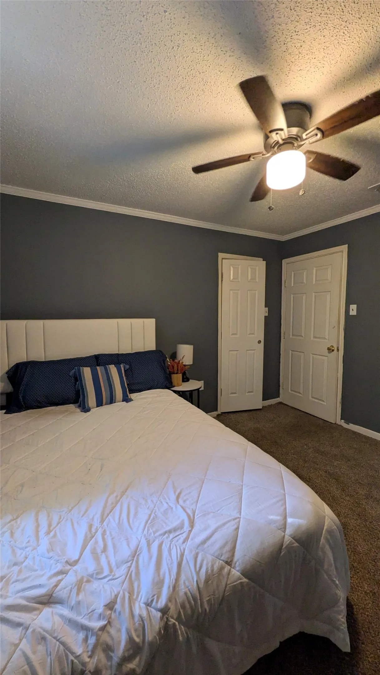 Single Family Residence For Sale in Mc Lennan County , 102 S Patricia Street, Lacy Lakeview, Texas 76705, 4 Bedroom, 2 Bathroom, Garage spaces, 1,902 Sqft, built in 1968, mls#21388971, Real Estate Agent in Lacy Lakeview, Homes For Sale in Mc Lennan county, Homes For Sale in Lacy Lakeview, Realtor in Lacy Lakeview Texas, Real Estate Brokerage Independent Realty Texas, Luminita Cordes Realtor