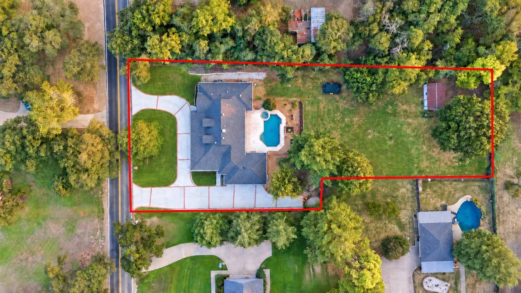 Single Family Residence For Sale in Tarrant County , 1220 Mount Gilead Road, Keller, Texas 76262, 4 Bedroom, 3 Bathroom, 2 Garage spaces, 2,717 Sqft, built in 1999, mls#21388714, Real Estate Agent in Keller, Homes For Sale in Tarrant county, Homes For Sale in Keller, Realtor in Keller Texas, Real Estate Brokerage Independent Realty Texas, Luminita Cordes Realtor