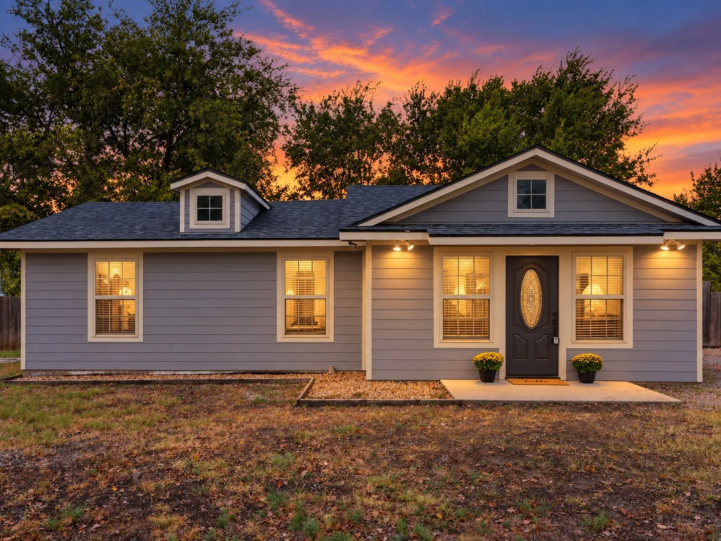 Single Family Residence For Sale in Fannin County , 1622 Fm 815, Trenton, Texas 75490, 3 Bedroom, 2 Bathroom, Garage spaces, 1,120 Sqft, built in 1983, mls#21389792, Real Estate Agent in Trenton, Homes For Sale in Fannin county, Homes For Sale in Trenton, Realtor in Trenton Texas, Real Estate Brokerage Independent Realty Texas, Luminita Cordes Realtor