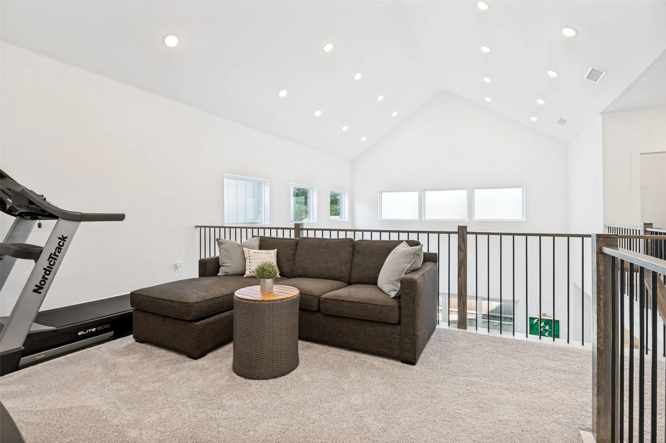 Single Family Residence For Sale in Dallas County , 916 Banyan Tree Lane, Richardson, Texas 75081, 5 Bedroom, 4 Bathroom, 2 Garage spaces, 3,568 Sqft, built in 2021, mls#21383366, Real Estate Agent in Richardson, Homes For Sale in Dallas county, Homes For Sale in Richardson, Realtor in Richardson Texas, Real Estate Brokerage Independent Realty Texas, Luminita Cordes Realtor