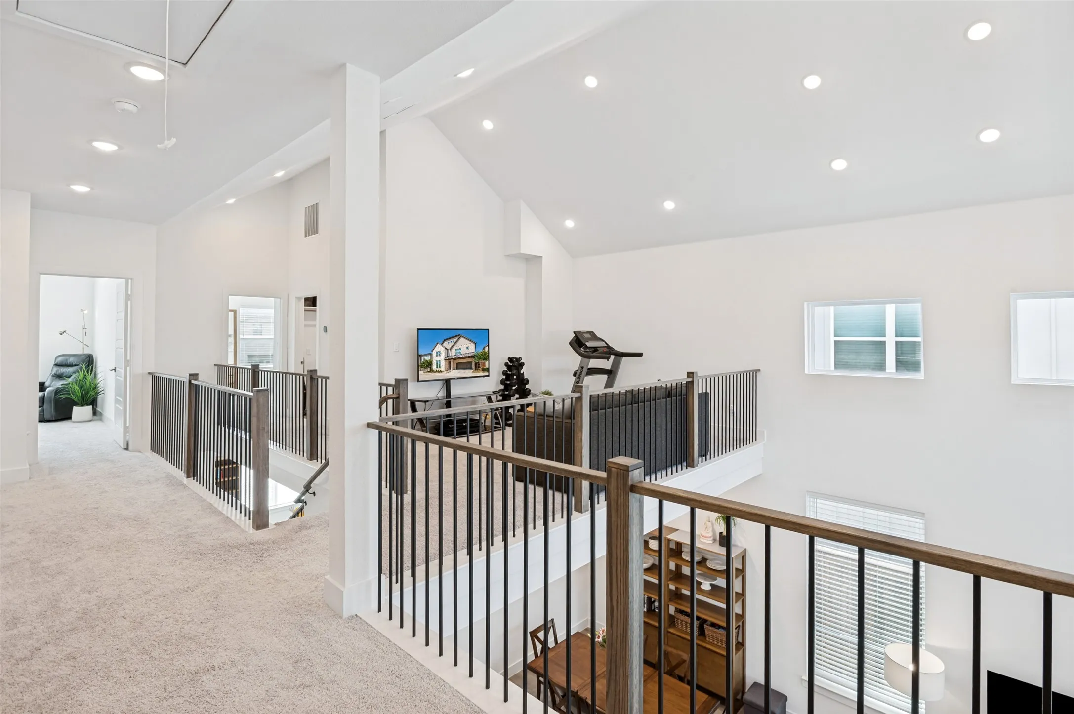 Single Family Residence For Sale in Dallas County , 916 Banyan Tree Lane, Richardson, Texas 75081, 5 Bedroom, 4 Bathroom, 2 Garage spaces, 3,568 Sqft, built in 2021, mls#21383366, Real Estate Agent in Richardson, Homes For Sale in Dallas county, Homes For Sale in Richardson, Realtor in Richardson Texas, Real Estate Brokerage Independent Realty Texas, Luminita Cordes Realtor