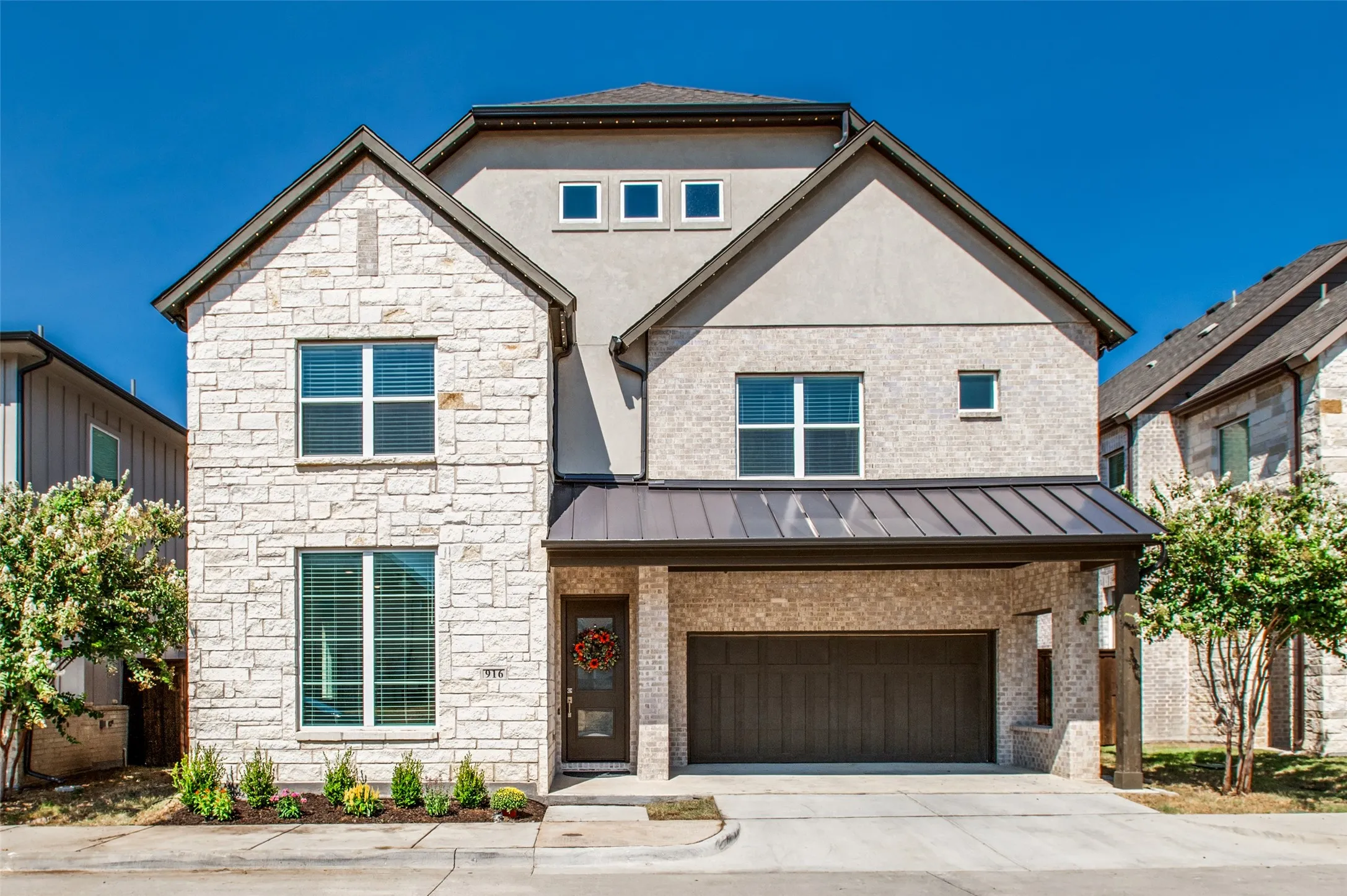 Single Family Residence For Sale in Dallas County , 916 Banyan Tree Lane, Richardson, Texas 75081, 5 Bedroom, 4 Bathroom, 2 Garage spaces, 3,568 Sqft, built in 2021, mls#21383366, Real Estate Agent in Richardson, Homes For Sale in Dallas county, Homes For Sale in Richardson, Realtor in Richardson Texas, Real Estate Brokerage Independent Realty Texas, Luminita Cordes Realtor