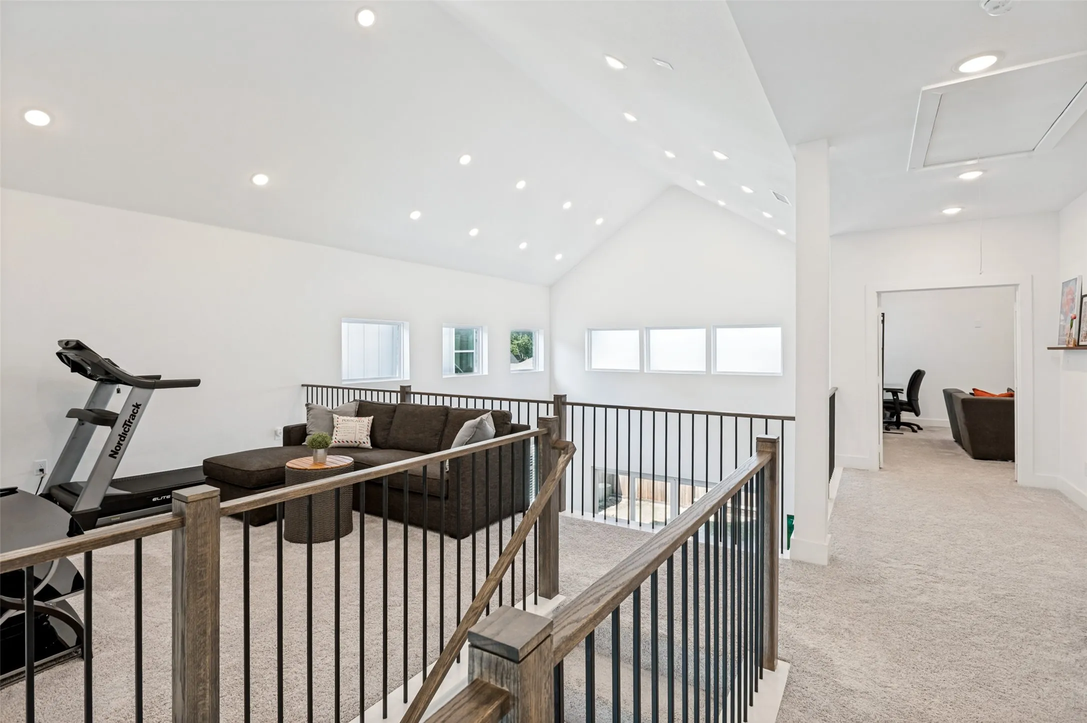 Single Family Residence For Sale in Dallas County , 916 Banyan Tree Lane, Richardson, Texas 75081, 5 Bedroom, 4 Bathroom, 2 Garage spaces, 3,568 Sqft, built in 2021, mls#21383366, Real Estate Agent in Richardson, Homes For Sale in Dallas county, Homes For Sale in Richardson, Realtor in Richardson Texas, Real Estate Brokerage Independent Realty Texas, Luminita Cordes Realtor