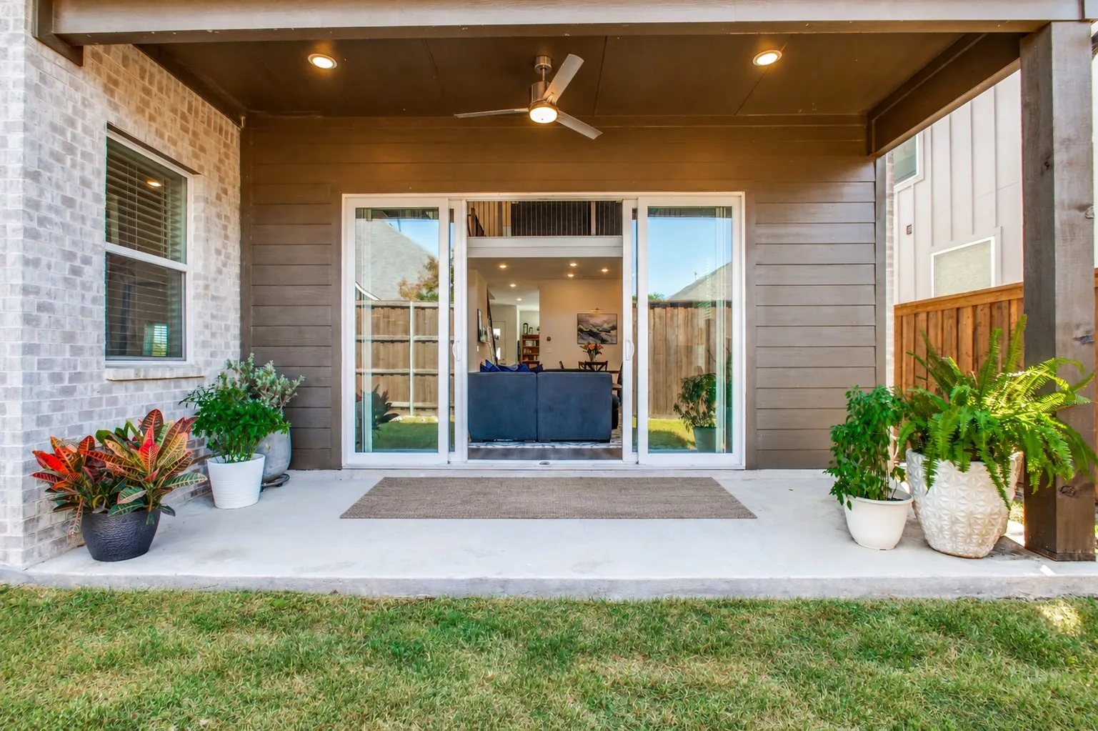 Single Family Residence For Sale in Dallas County , 916 Banyan Tree Lane, Richardson, Texas 75081, 5 Bedroom, 4 Bathroom, 2 Garage spaces, 3,568 Sqft, built in 2021, mls#21383366, Real Estate Agent in Richardson, Homes For Sale in Dallas county, Homes For Sale in Richardson, Realtor in Richardson Texas, Real Estate Brokerage Independent Realty Texas, Luminita Cordes Realtor