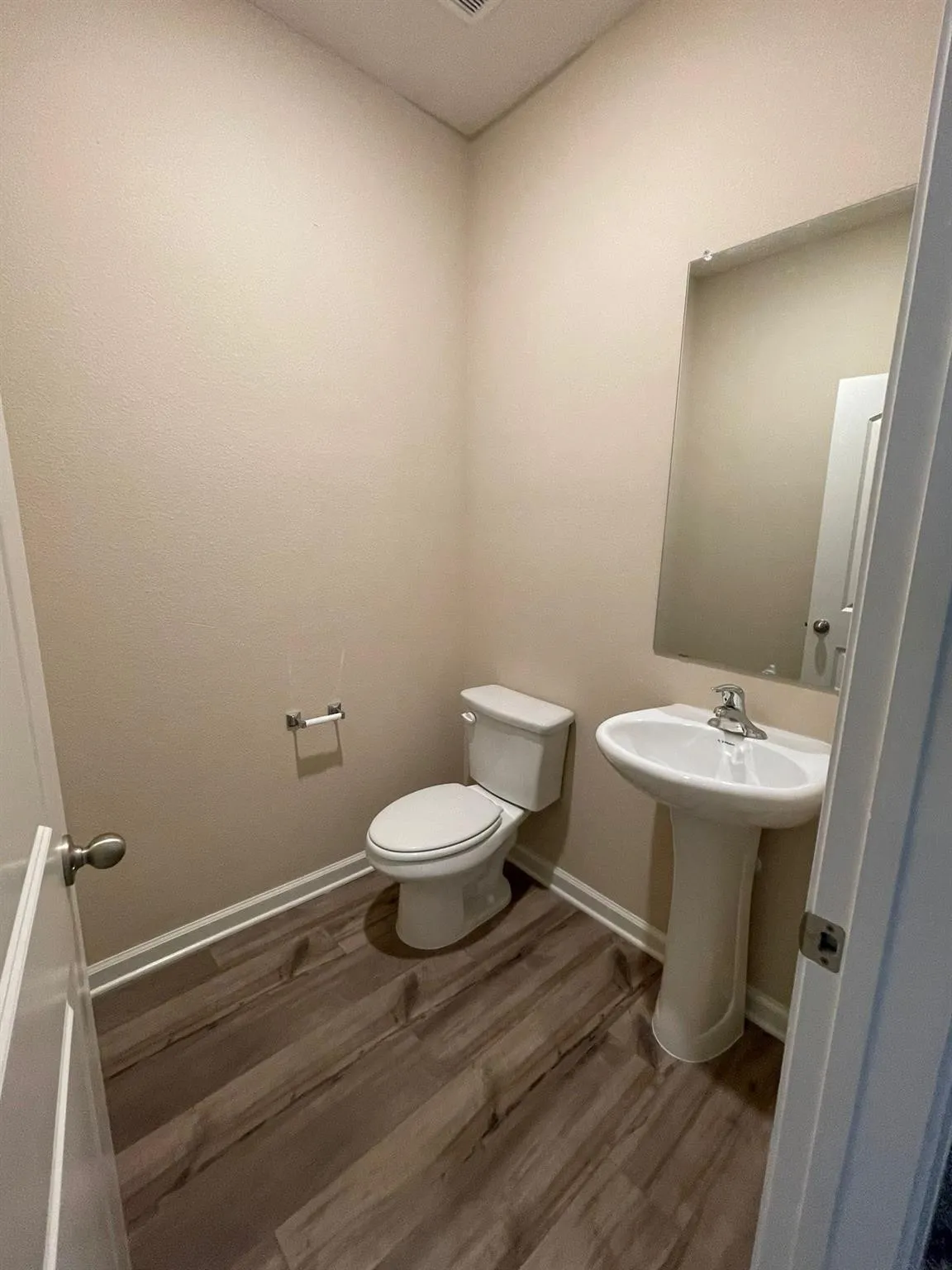 Single Family Residence For Rent in Collin County , 2252 Cashmere Way, Princeton, Texas 75407, 4 Bedroom, 3 Bathroom, 2 Garage spaces, 2,171 Sqft, built in 2021, mls#21389795, Real Estate Agent in Princeton, Homes For Rent in Collin county, Homes For Rent in Princeton, Realtor in Princeton Texas, Real Estate Brokerage Independent Realty Texas, Luminita Cordes Realtor