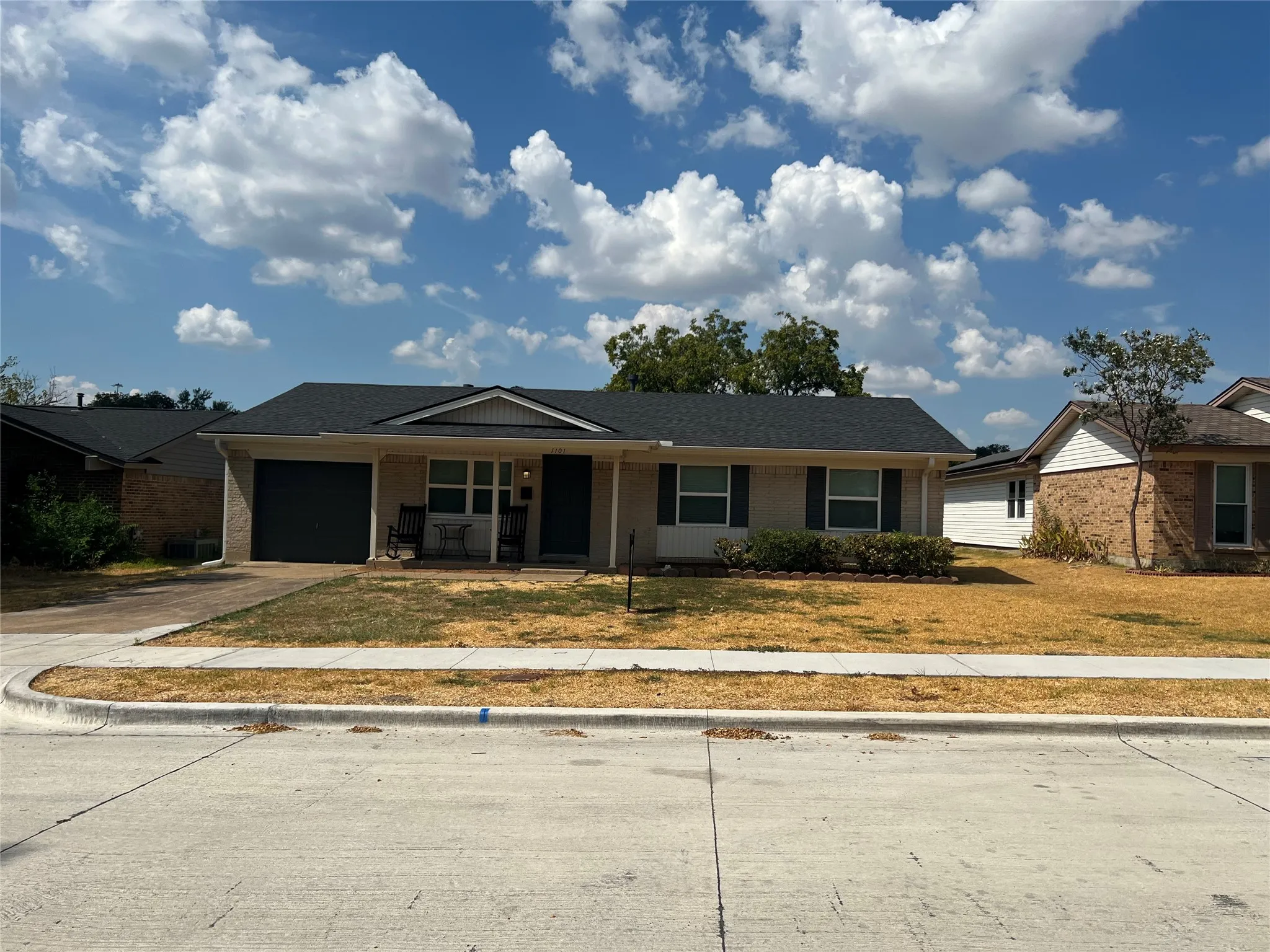 Single Family Residence For Sale
