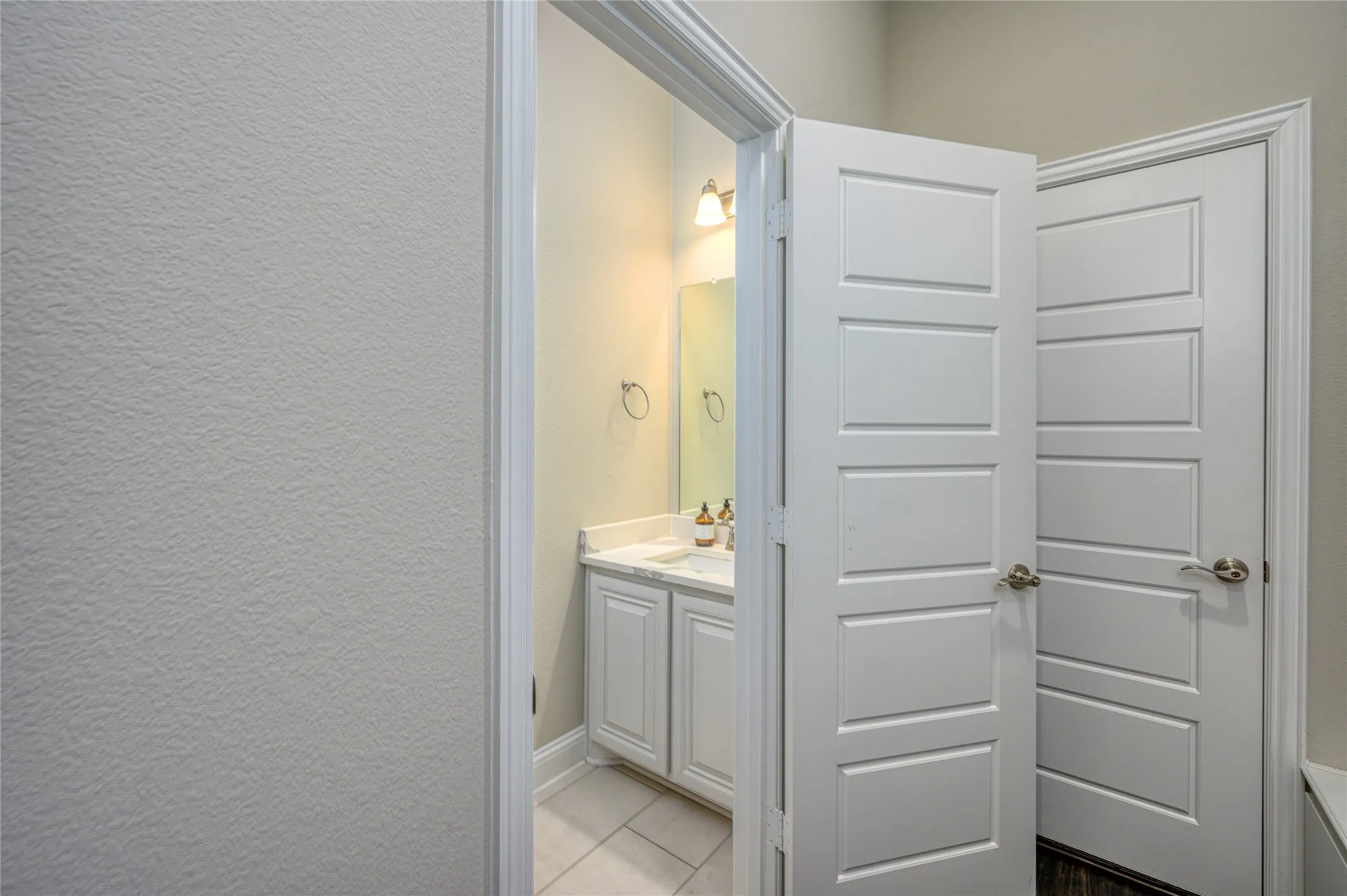Single Family Residence For Sale in Grayson County , 1434 Pecos Street, Van Alstyne, Texas 75495, 5 Bedroom, 5 Bathroom, 3 Garage spaces, 3,825 Sqft, built in 2026, mls#21389789, Real Estate Agent in Van Alstyne, Homes For Sale in Grayson county, Homes For Sale in Van Alstyne, Realtor in Van Alstyne Texas, Real Estate Brokerage Independent Realty Texas, Luminita Cordes Realtor