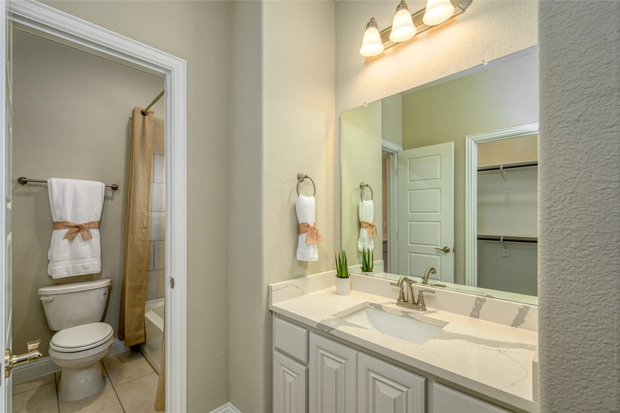 Single Family Residence For Sale in Grayson County , 1434 Pecos Street, Van Alstyne, Texas 75495, 5 Bedroom, 5 Bathroom, 3 Garage spaces, 3,825 Sqft, built in 2026, mls#21389789, Real Estate Agent in Van Alstyne, Homes For Sale in Grayson county, Homes For Sale in Van Alstyne, Realtor in Van Alstyne Texas, Real Estate Brokerage Independent Realty Texas, Luminita Cordes Realtor