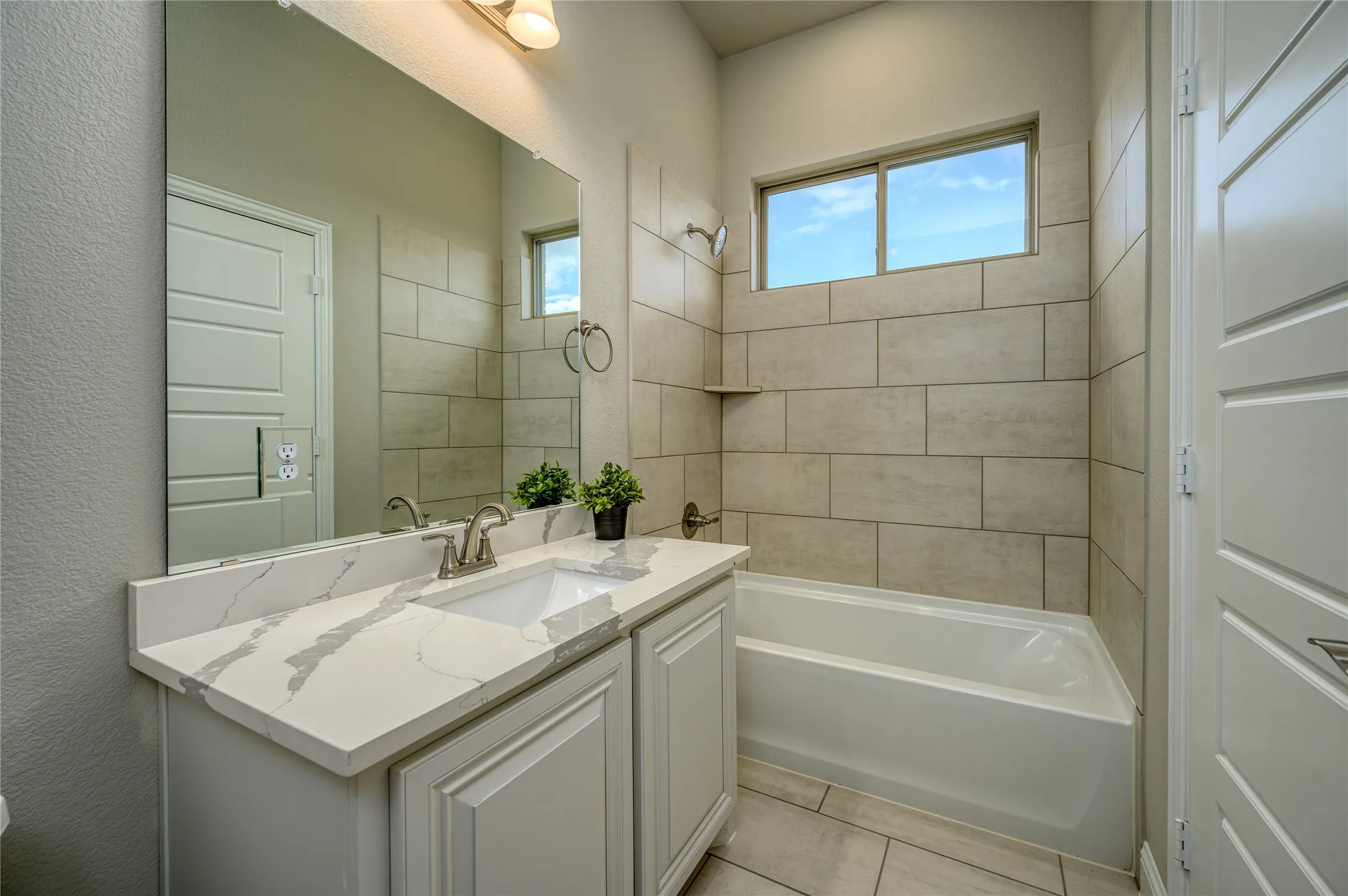 Single Family Residence For Sale in Grayson County , 1434 Pecos Street, Van Alstyne, Texas 75495, 5 Bedroom, 5 Bathroom, 3 Garage spaces, 3,825 Sqft, built in 2026, mls#21389789, Real Estate Agent in Van Alstyne, Homes For Sale in Grayson county, Homes For Sale in Van Alstyne, Realtor in Van Alstyne Texas, Real Estate Brokerage Independent Realty Texas, Luminita Cordes Realtor