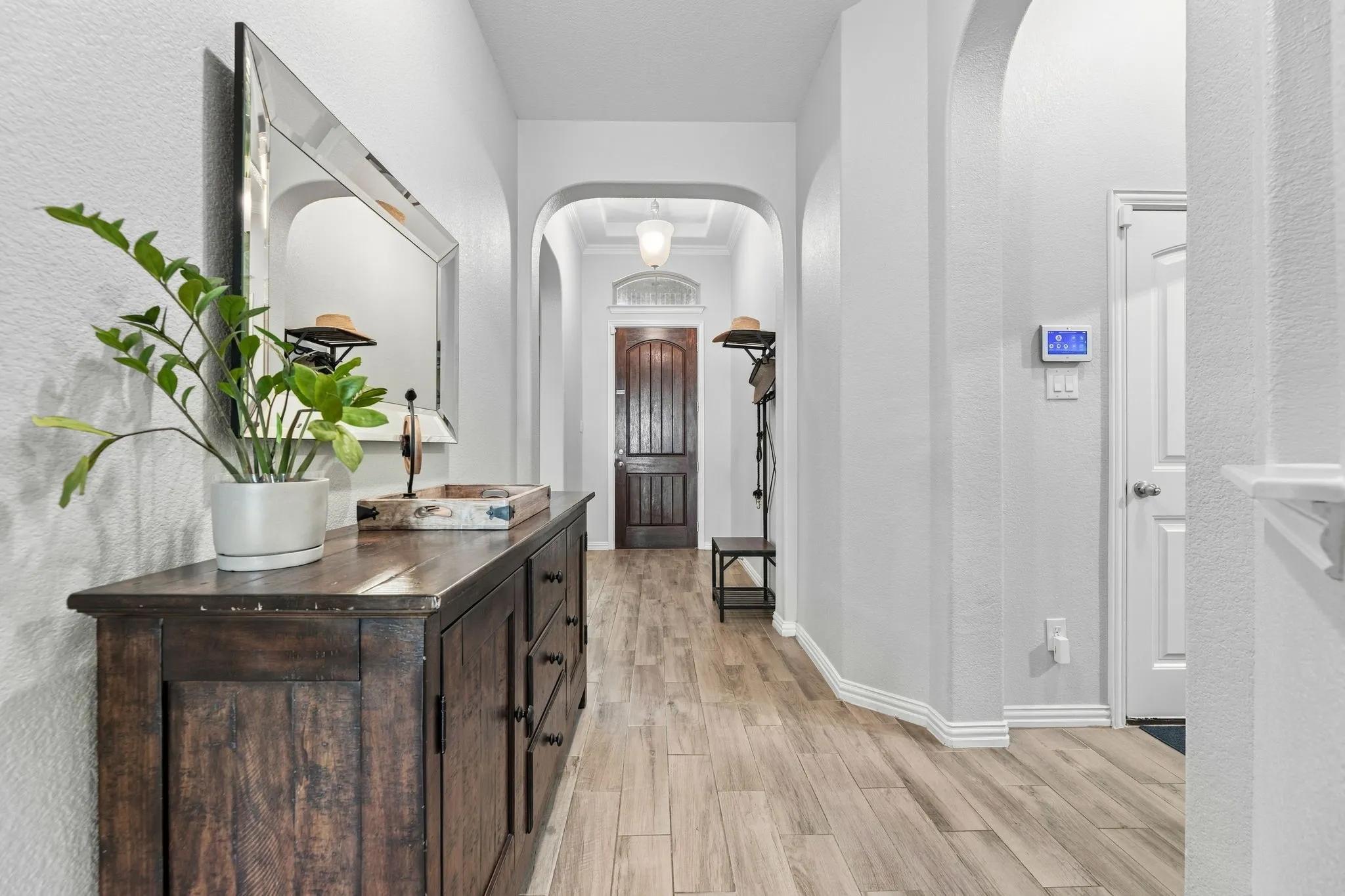 Single Family Residence For Sale in Tarrant County , 9801 Tule Lake Road, Fort Worth, Texas 76177, 4 Bedroom, 3 Bathroom, 2 Garage spaces, 2,752 Sqft, built in 2016, mls#21389782, Real Estate Agent in Fort Worth, Homes For Sale in Tarrant county, Homes For Sale in Fort Worth, Realtor in Fort Worth Texas, Real Estate Brokerage Independent Realty Texas, Luminita Cordes Realtor