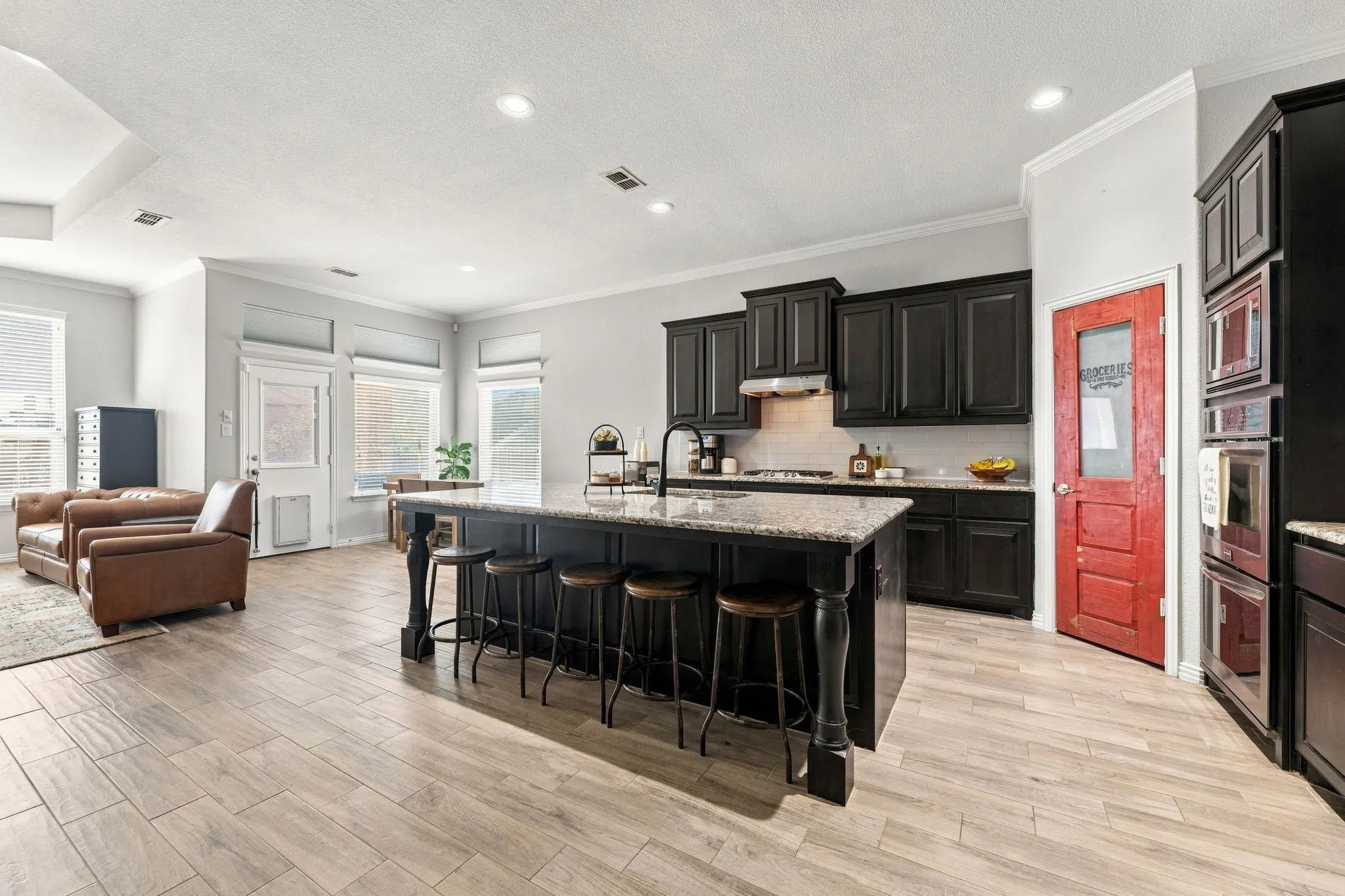 Single Family Residence For Sale in Tarrant County , 9801 Tule Lake Road, Fort Worth, Texas 76177, 4 Bedroom, 3 Bathroom, 2 Garage spaces, 2,752 Sqft, built in 2016, mls#21389782, Real Estate Agent in Fort Worth, Homes For Sale in Tarrant county, Homes For Sale in Fort Worth, Realtor in Fort Worth Texas, Real Estate Brokerage Independent Realty Texas, Luminita Cordes Realtor