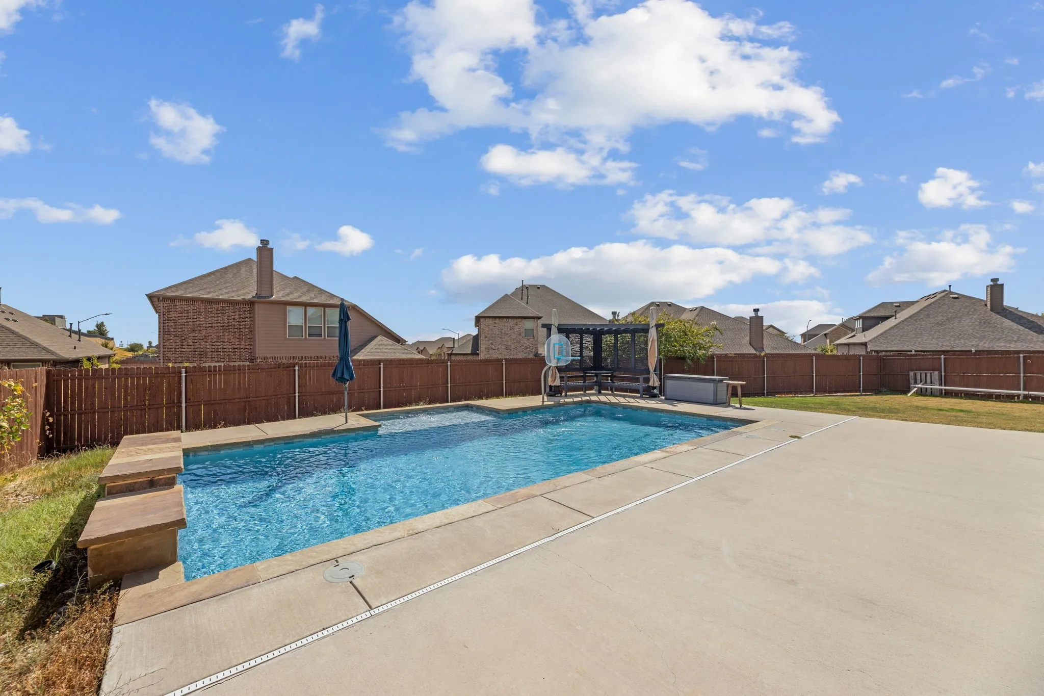 Single Family Residence For Sale in Tarrant County , 9801 Tule Lake Road, Fort Worth, Texas 76177, 4 Bedroom, 3 Bathroom, 2 Garage spaces, 2,752 Sqft, built in 2016, mls#21389782, Real Estate Agent in Fort Worth, Homes For Sale in Tarrant county, Homes For Sale in Fort Worth, Realtor in Fort Worth Texas, Real Estate Brokerage Independent Realty Texas, Luminita Cordes Realtor