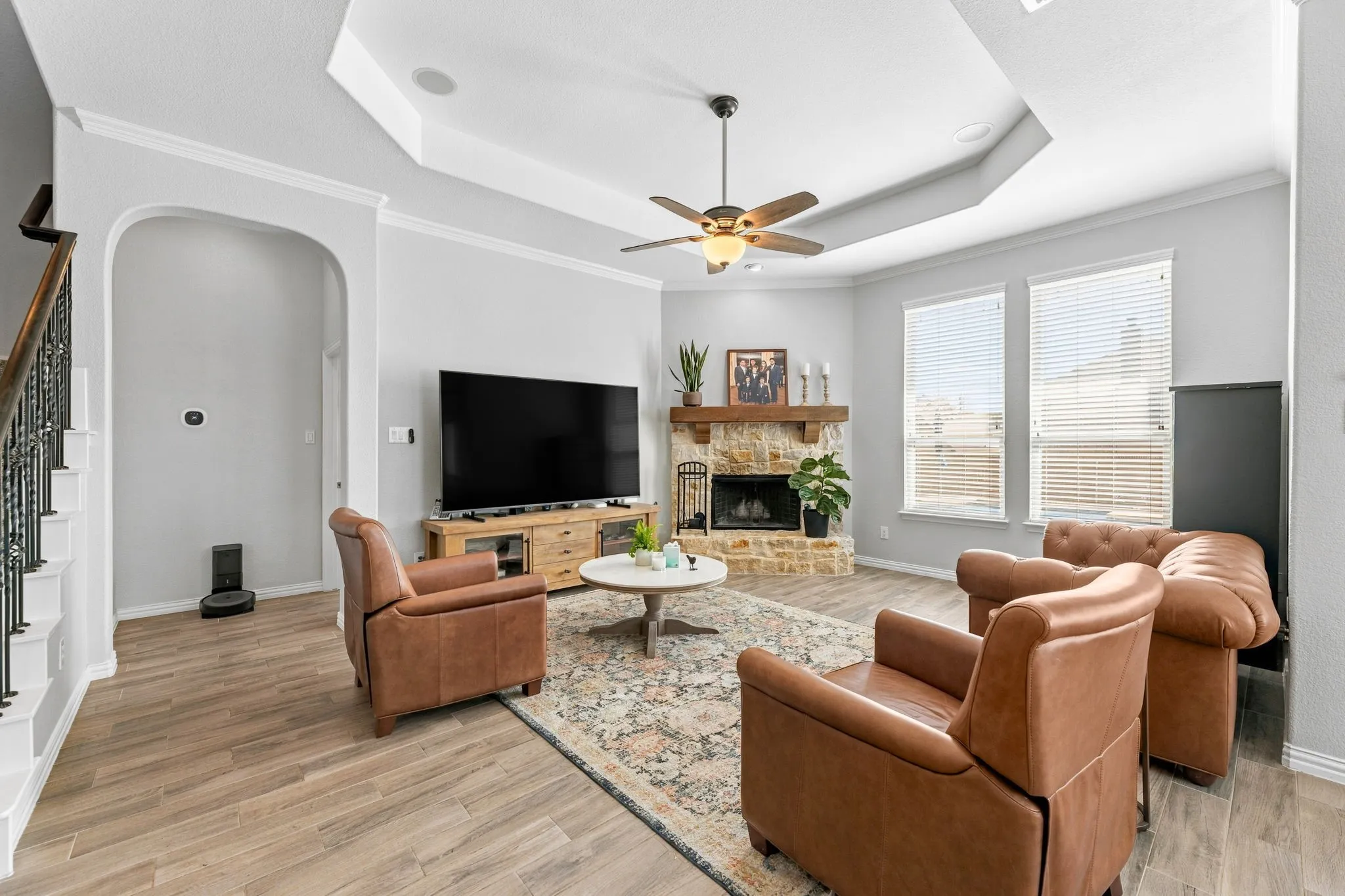Single Family Residence For Sale in Tarrant County , 9801 Tule Lake Road, Fort Worth, Texas 76177, 4 Bedroom, 3 Bathroom, 2 Garage spaces, 2,752 Sqft, built in 2016, mls#21389782, Real Estate Agent in Fort Worth, Homes For Sale in Tarrant county, Homes For Sale in Fort Worth, Realtor in Fort Worth Texas, Real Estate Brokerage Independent Realty Texas, Luminita Cordes Realtor