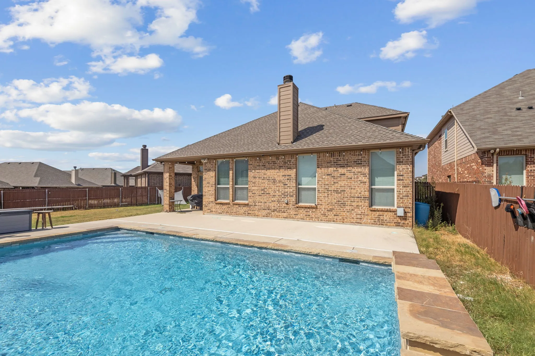 Single Family Residence For Sale in Tarrant County , 9801 Tule Lake Road, Fort Worth, Texas 76177, 4 Bedroom, 3 Bathroom, 2 Garage spaces, 2,752 Sqft, built in 2016, mls#21389782, Real Estate Agent in Fort Worth, Homes For Sale in Tarrant county, Homes For Sale in Fort Worth, Realtor in Fort Worth Texas, Real Estate Brokerage Independent Realty Texas, Luminita Cordes Realtor