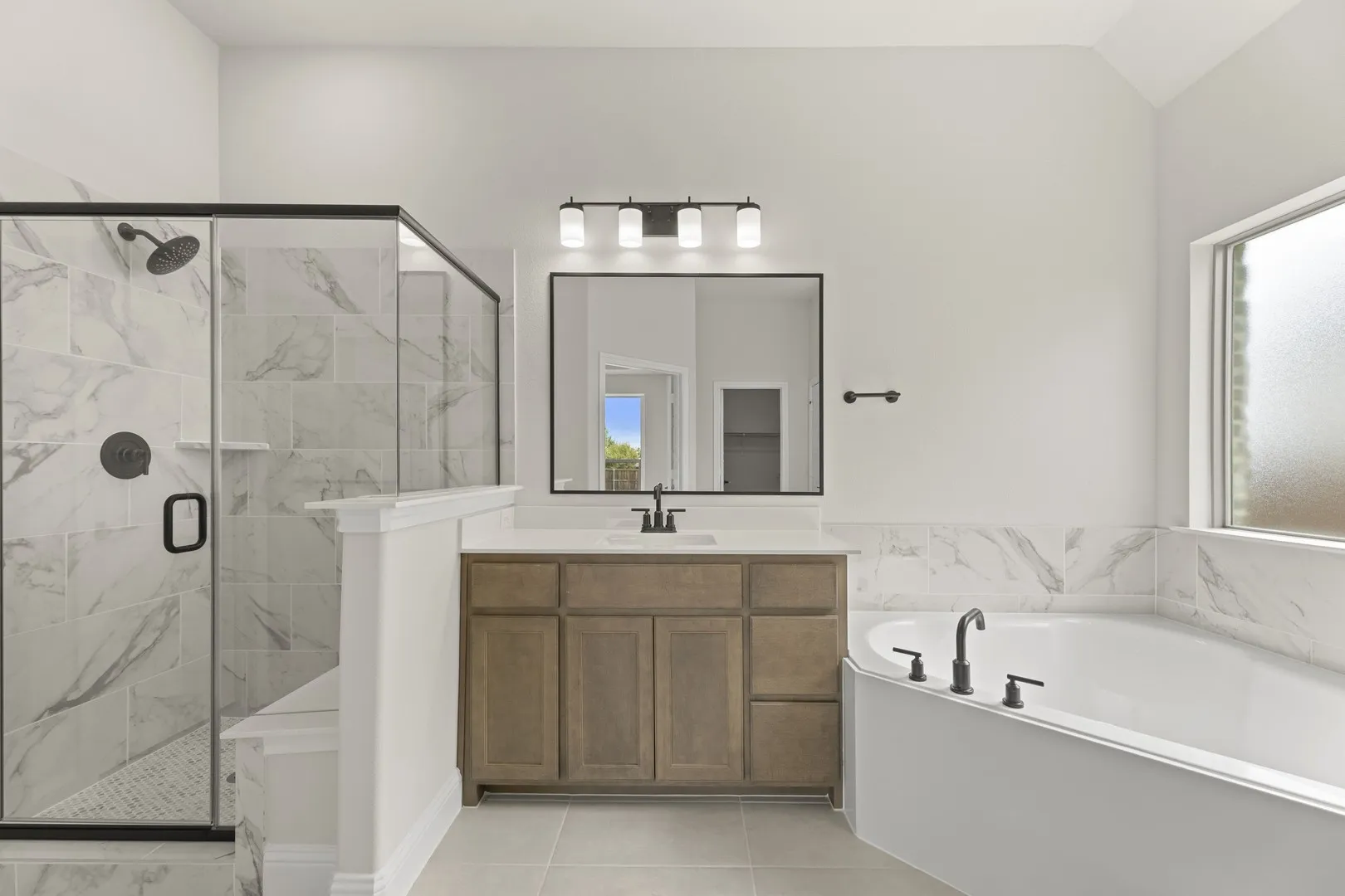 DFW-Lovers Landing-Concept 2370-217 Harmony Avenue-Bath 3-Risewell Homes