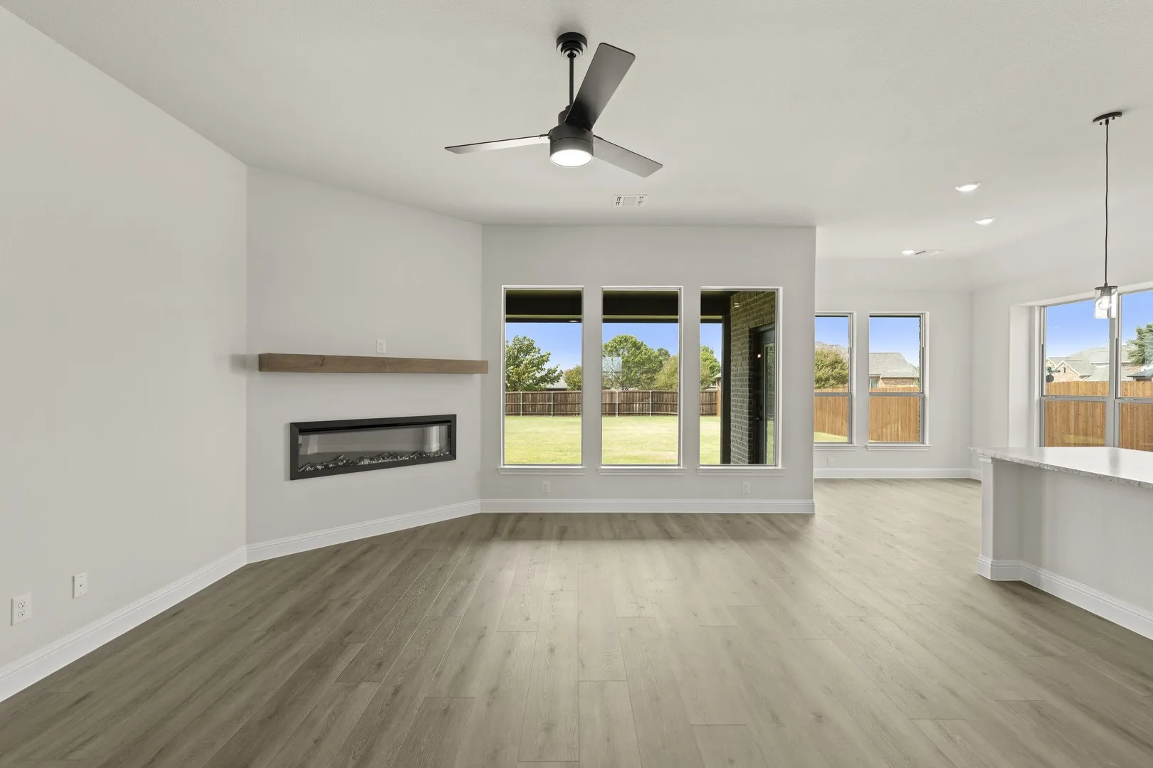 DFW-Lovers Landing-Concept 2370-217 Harmony Avenue-Family-Risewell Homes