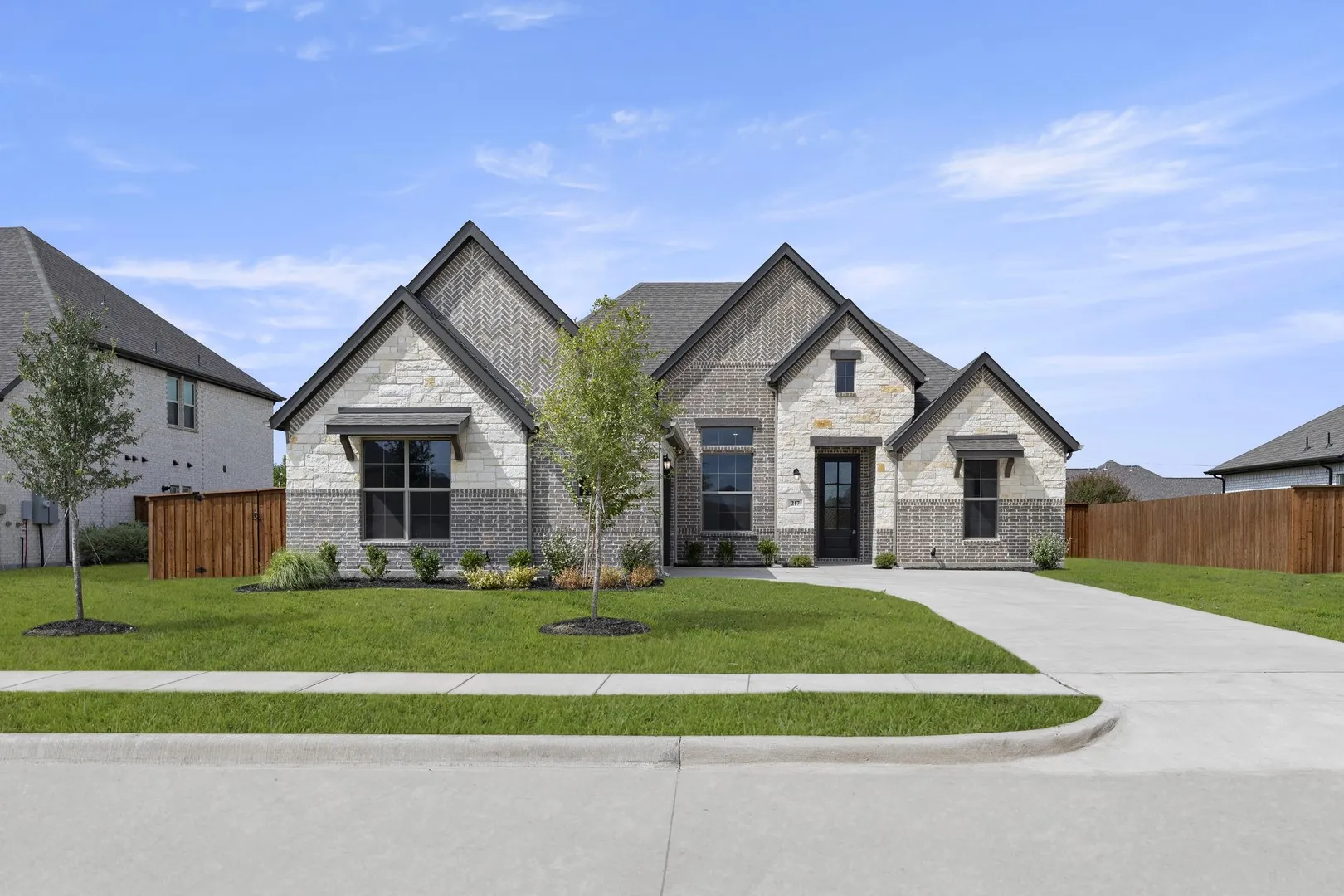 Single Family Residence For Sale in Kaufman County , 217 Harmony Avenue, Forney, Texas 75126, 4 Bedroom, 2 Bathroom, 3 Garage spaces, 2,370 Sqft, built in 2025, mls#21389709, Real Estate Agent in Forney, Homes For Sale in Kaufman county, Homes For Sale in Forney, Realtor in Forney Texas, Real Estate Brokerage Independent Realty Texas, Luminita Cordes Realtor