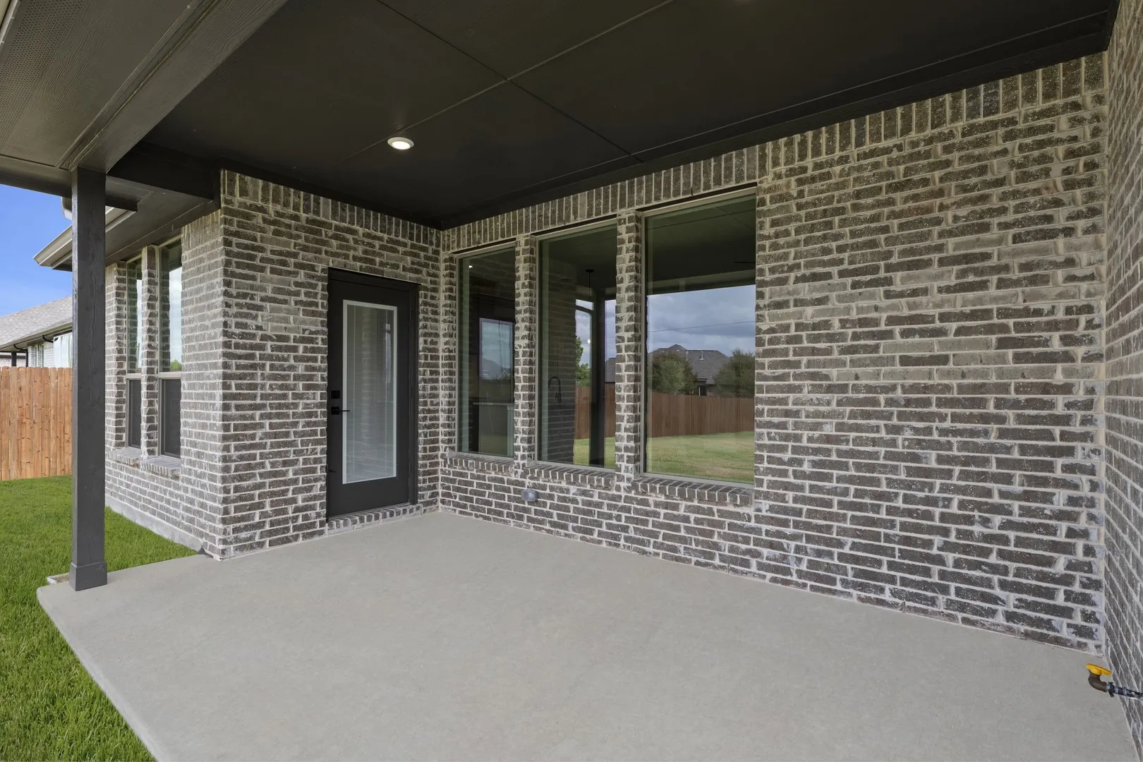 DFW-Lovers Landing-Concept 2370-217 Harmony Avenue-Patio-Risewell Homes