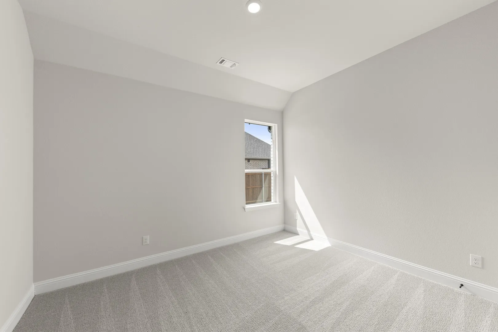 DFW-Lovers Landing-Concept 2464-219 Harmony Avenue-Bed 4-Risewell Homes
