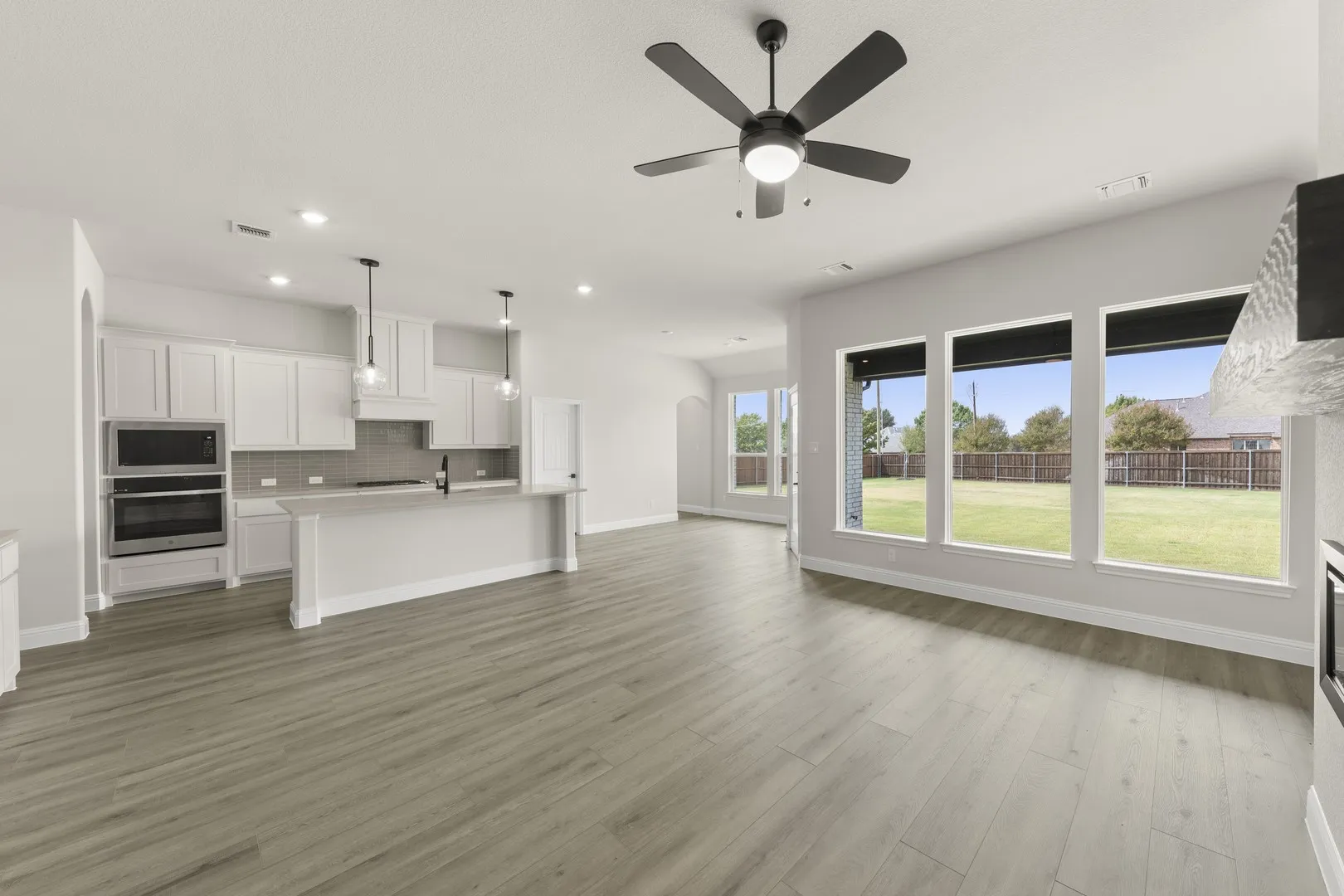DFW-Lovers Landing-Concept 2464-219 Harmony Avenue-Family 2-Risewell Homes