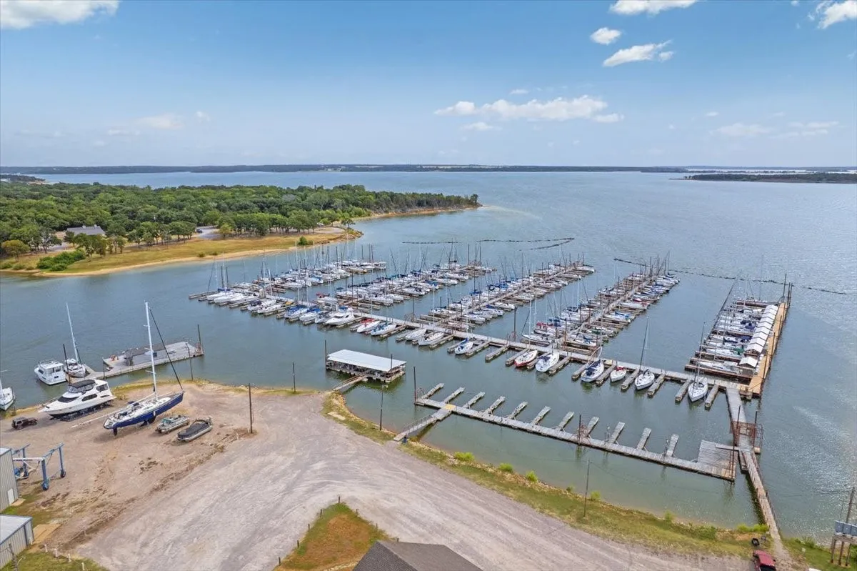 Nearby Cedar Mills Marina & Resort