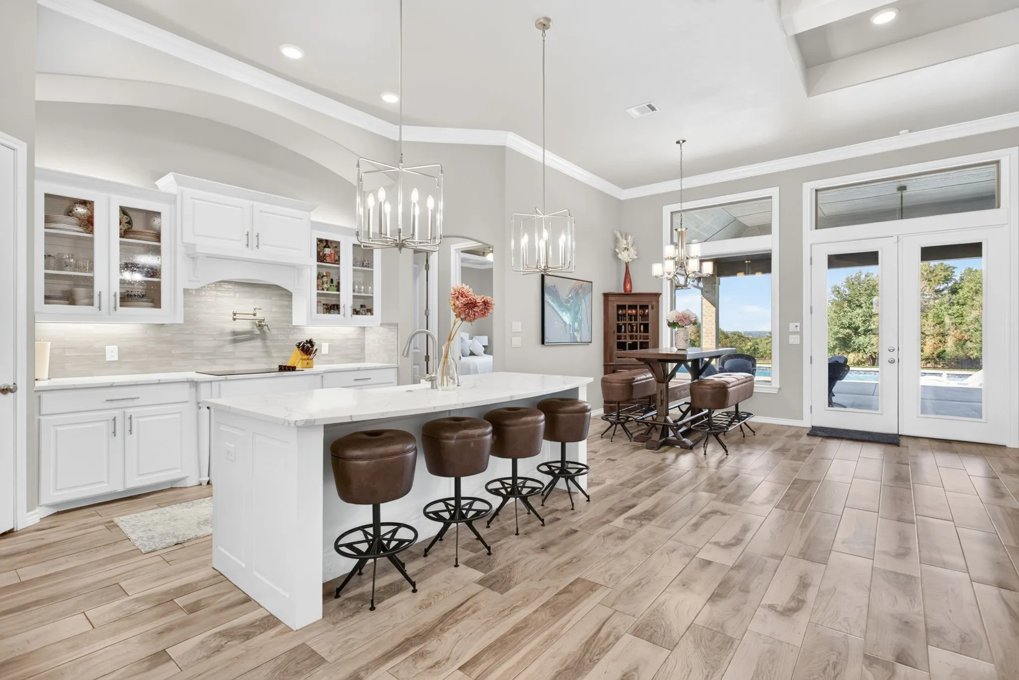 Single Family Residence For Sale in Hood County , 133 Helton Drive, Granbury, Texas 76049, 4 Bedroom, 3 Bathroom, 3 Garage spaces, 2,981 Sqft, built in 2022, mls#21389125, Real Estate Agent in Granbury, Homes For Sale in Hood county, Homes For Sale in Granbury, Realtor in Granbury Texas, Real Estate Brokerage Independent Realty Texas, Luminita Cordes Realtor