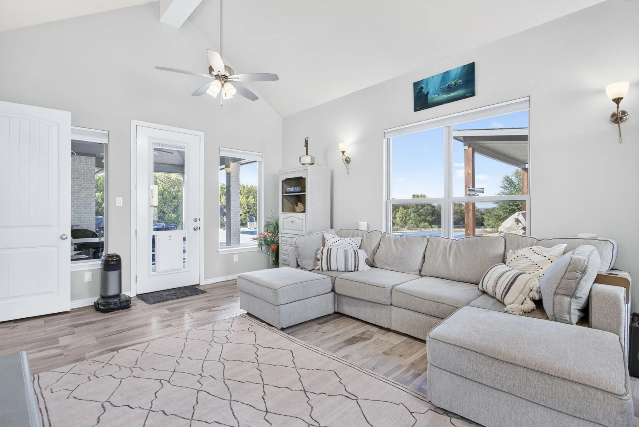 Single Family Residence For Sale in Hood County , 133 Helton Drive, Granbury, Texas 76049, 4 Bedroom, 3 Bathroom, 3 Garage spaces, 2,981 Sqft, built in 2022, mls#21389125, Real Estate Agent in Granbury, Homes For Sale in Hood county, Homes For Sale in Granbury, Realtor in Granbury Texas, Real Estate Brokerage Independent Realty Texas, Luminita Cordes Realtor