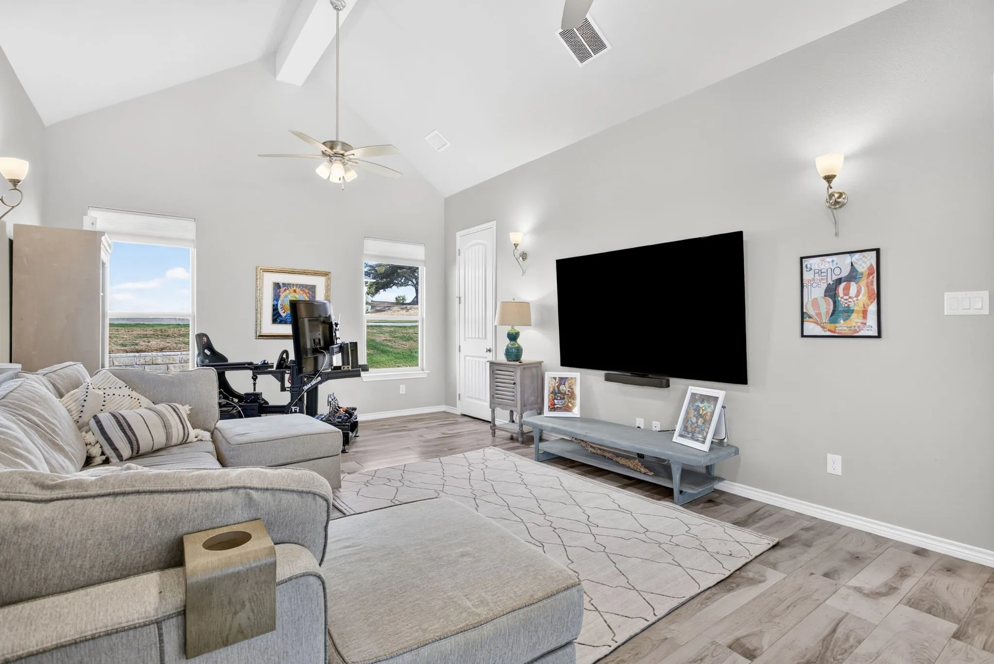 Single Family Residence For Sale in Hood County , 133 Helton Drive, Granbury, Texas 76049, 4 Bedroom, 3 Bathroom, 3 Garage spaces, 2,981 Sqft, built in 2022, mls#21389125, Real Estate Agent in Granbury, Homes For Sale in Hood county, Homes For Sale in Granbury, Realtor in Granbury Texas, Real Estate Brokerage Independent Realty Texas, Luminita Cordes Realtor