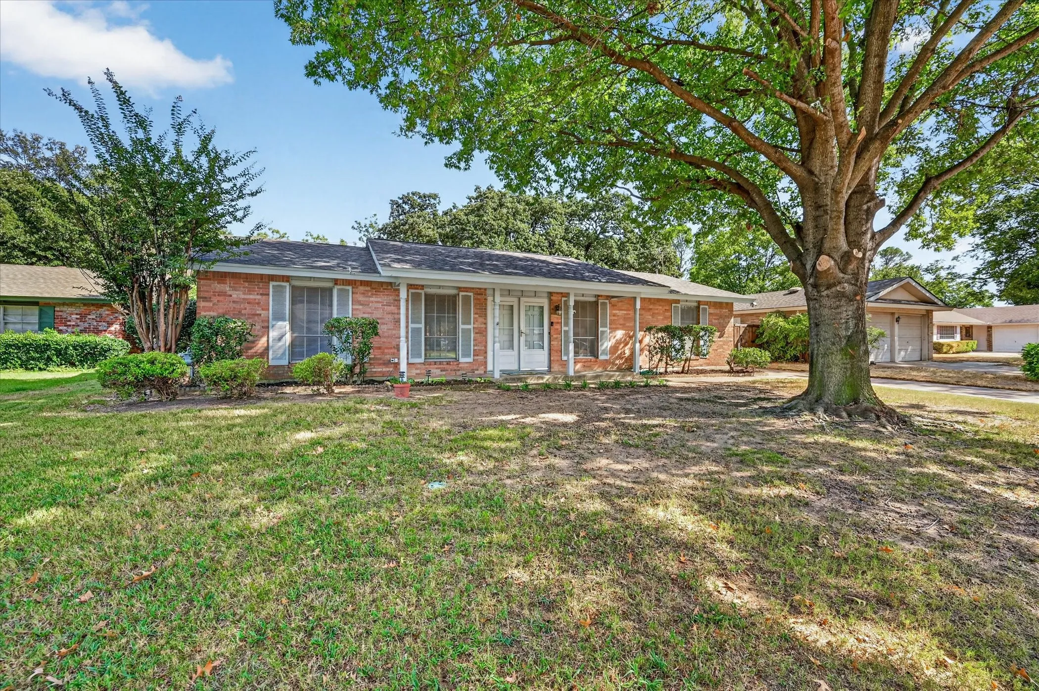 Single Family Residence For Sale