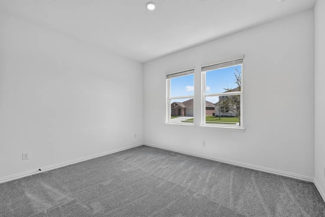 2636 Glacier Road ~ Ready Now