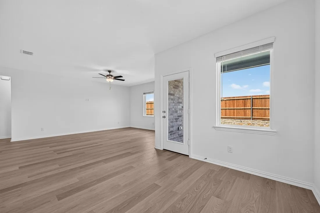 2636 Glacier Road ~ Ready Now
