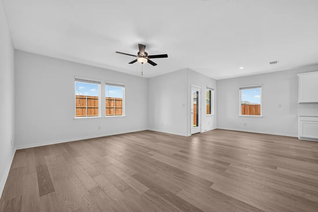 2636 Glacier Road ~ Ready Now