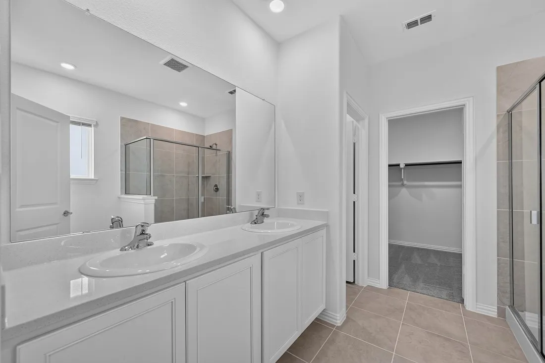 2636 Glacier Road ~ Ready Now