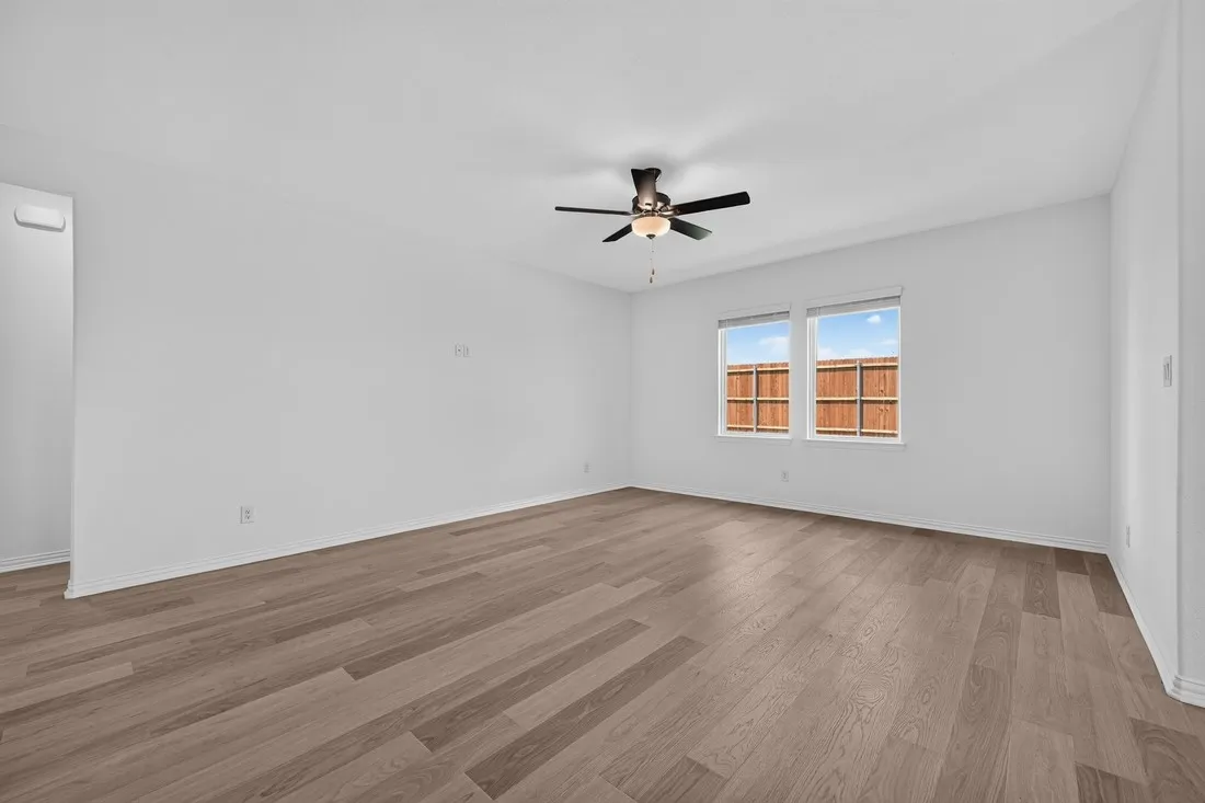 2636 Glacier Road ~ Ready Now