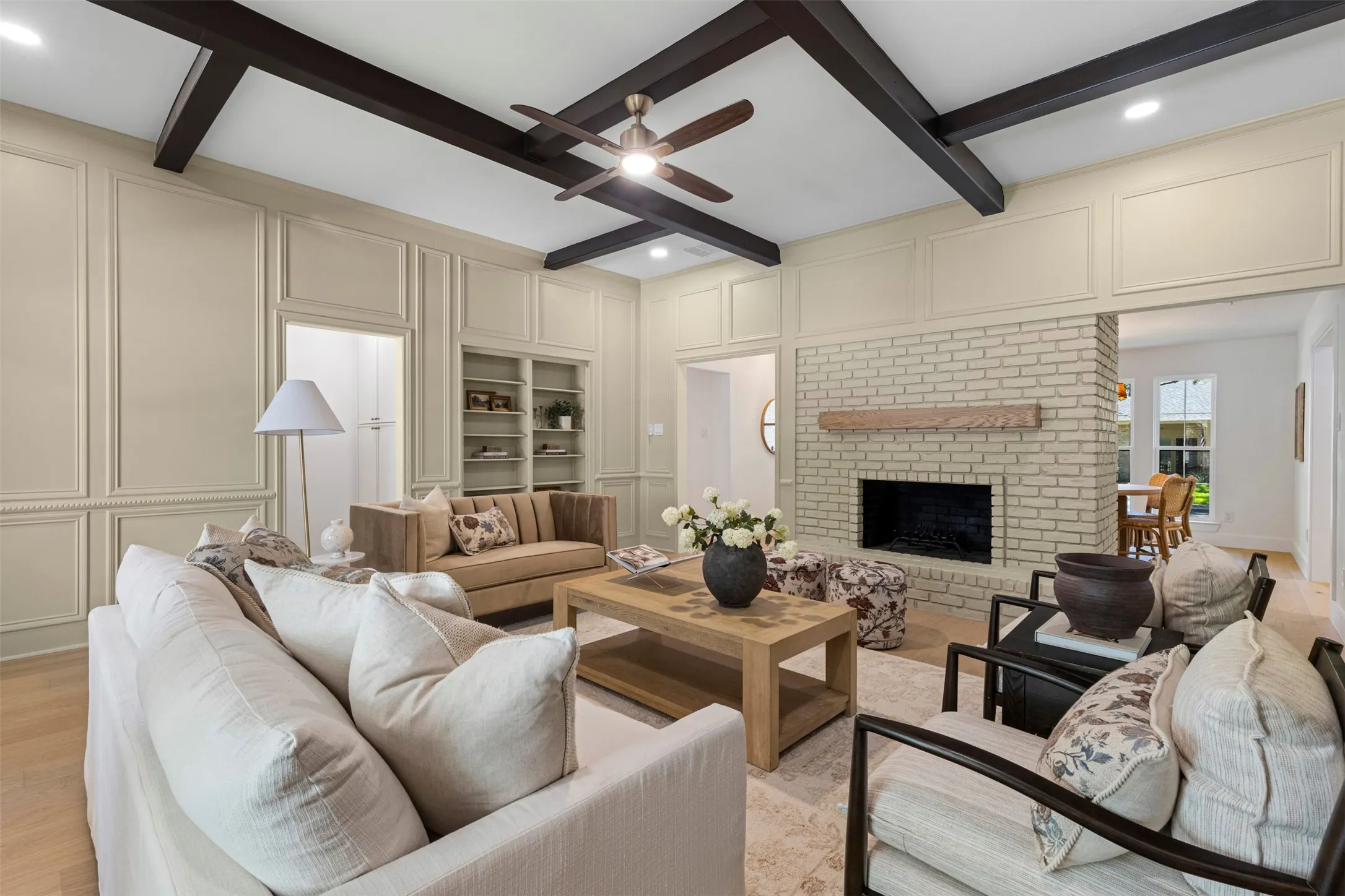 Single Family Residence For Sale in Collin County , 6427 Mimms Drive, Dallas, Texas 75252, 4 Bedroom, 3 Bathroom, 2 Garage spaces, 2,459 Sqft, built in 1981, mls#21389331, Real Estate Agent in Dallas, Homes For Sale in Collin county, Homes For Sale in Dallas, Realtor in Dallas Texas, Real Estate Brokerage Independent Realty Texas, Luminita Cordes Realtor