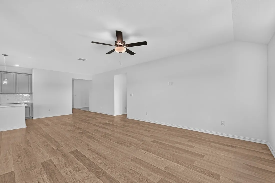 2633 Glacier Road ~ Ready Now