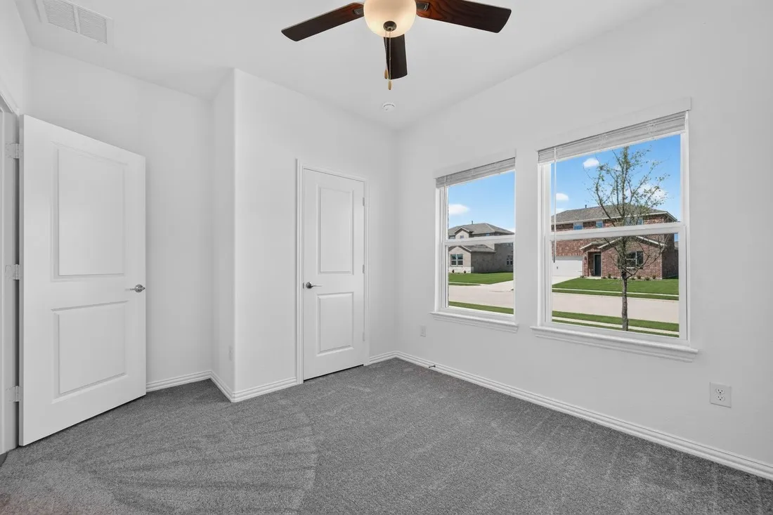 2633 Glacier Road ~ Ready Now