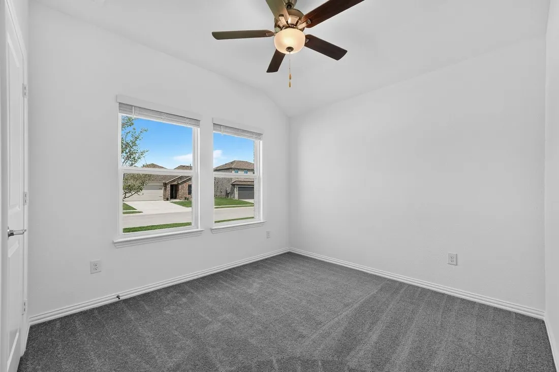 2633 Glacier Road ~ Ready Now