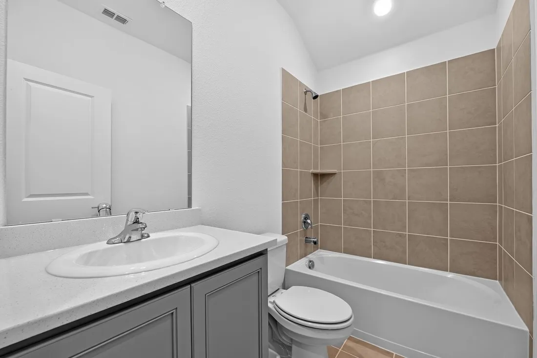 2633 Glacier Road ~ Ready Now