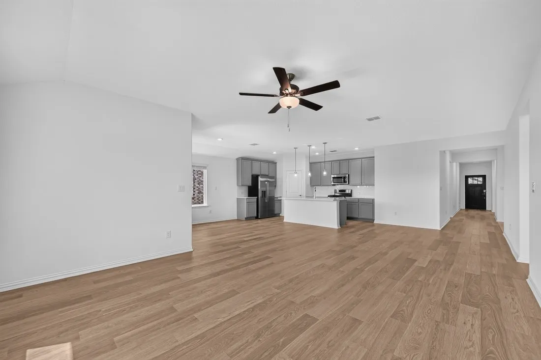 2633 Glacier Road ~ Ready Now