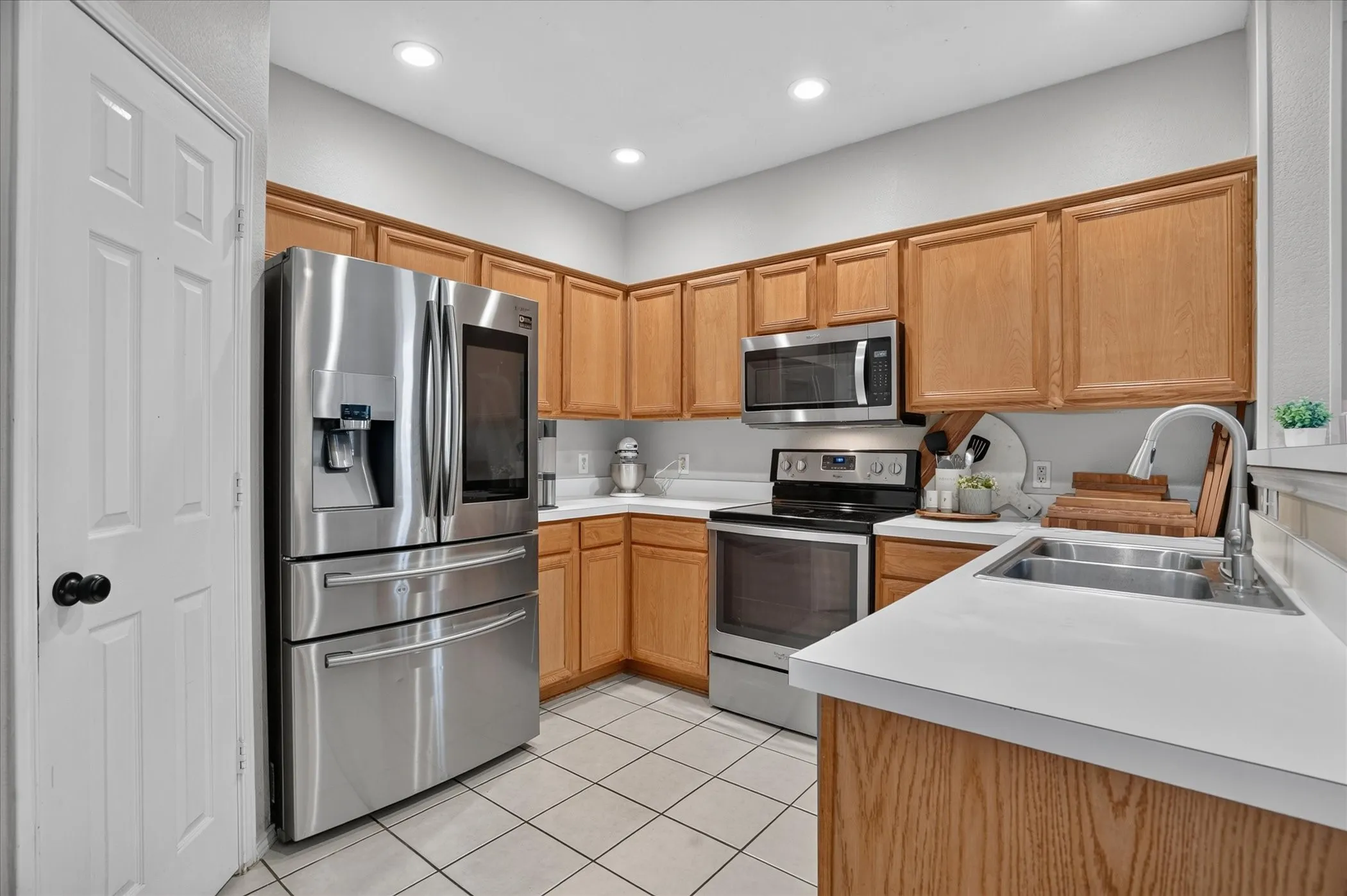 Single Family Residence For Sale in Tarrant County , 8425 Greylock Court, Fort Worth, Texas 76137, 3 Bedroom, 2 Bathroom, 2 Garage spaces, 1,615 Sqft, built in 1999, mls#21387969, Real Estate Agent in Fort Worth, Homes For Sale in Tarrant county, Homes For Sale in Fort Worth, Realtor in Fort Worth Texas, Real Estate Brokerage Independent Realty Texas, Luminita Cordes Realtor