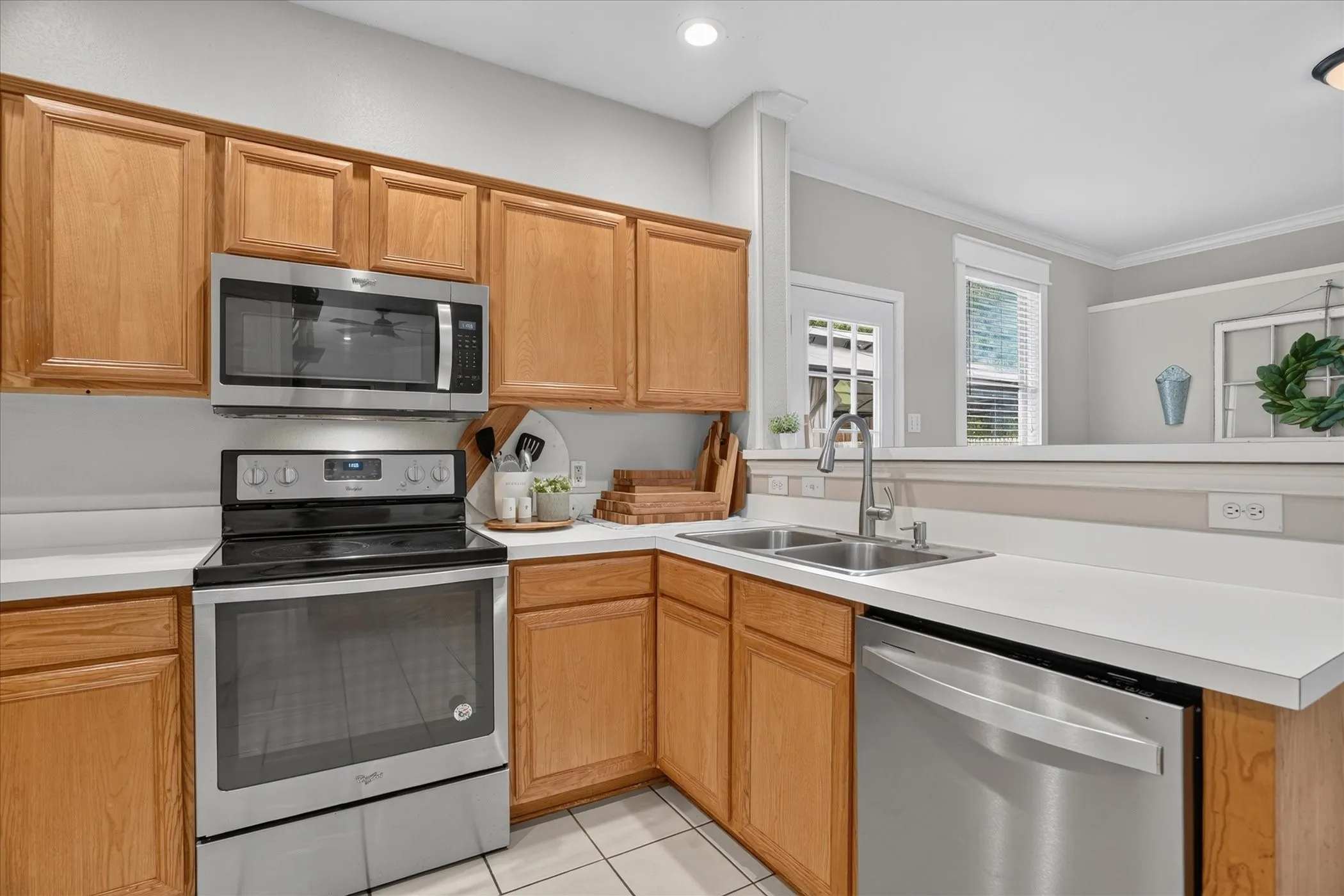 Single Family Residence For Sale in Tarrant County , 8425 Greylock Court, Fort Worth, Texas 76137, 3 Bedroom, 2 Bathroom, 2 Garage spaces, 1,615 Sqft, built in 1999, mls#21387969, Real Estate Agent in Fort Worth, Homes For Sale in Tarrant county, Homes For Sale in Fort Worth, Realtor in Fort Worth Texas, Real Estate Brokerage Independent Realty Texas, Luminita Cordes Realtor