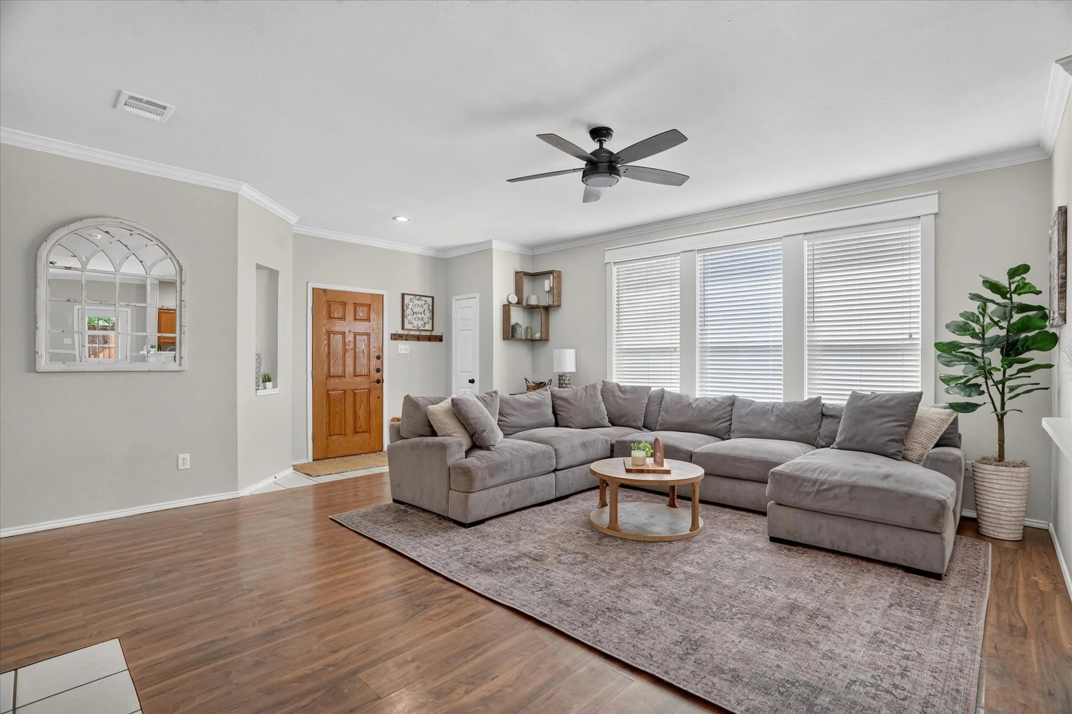 Single Family Residence For Sale in Tarrant County , 8425 Greylock Court, Fort Worth, Texas 76137, 3 Bedroom, 2 Bathroom, 2 Garage spaces, 1,615 Sqft, built in 1999, mls#21387969, Real Estate Agent in Fort Worth, Homes For Sale in Tarrant county, Homes For Sale in Fort Worth, Realtor in Fort Worth Texas, Real Estate Brokerage Independent Realty Texas, Luminita Cordes Realtor